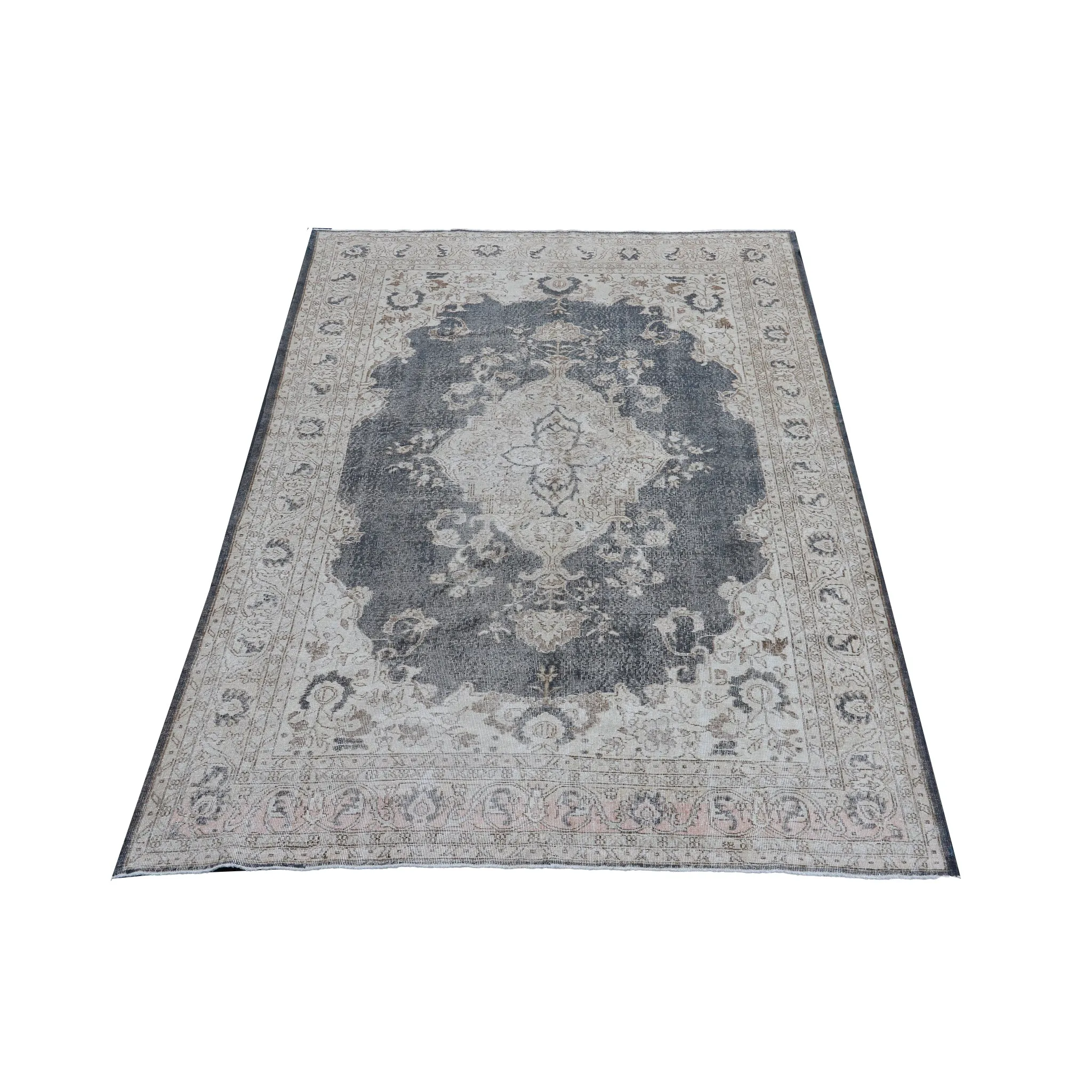 15394 Handwoven Vintage Rug 7'4x10'7
