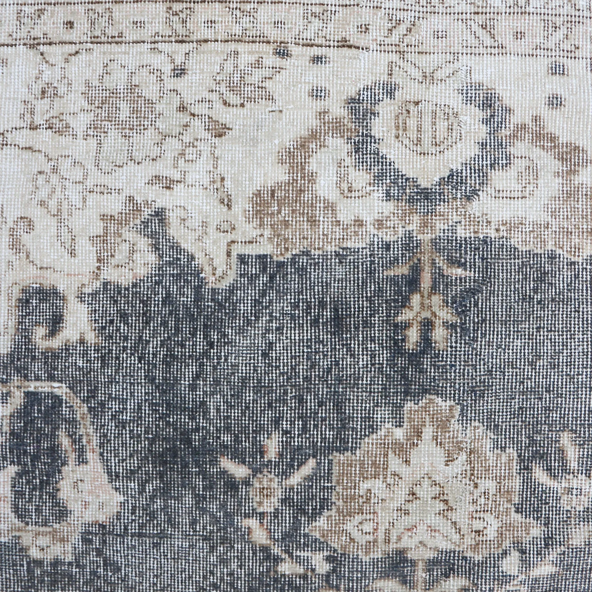15394 Handwoven Vintage Rug 7'4x10'7