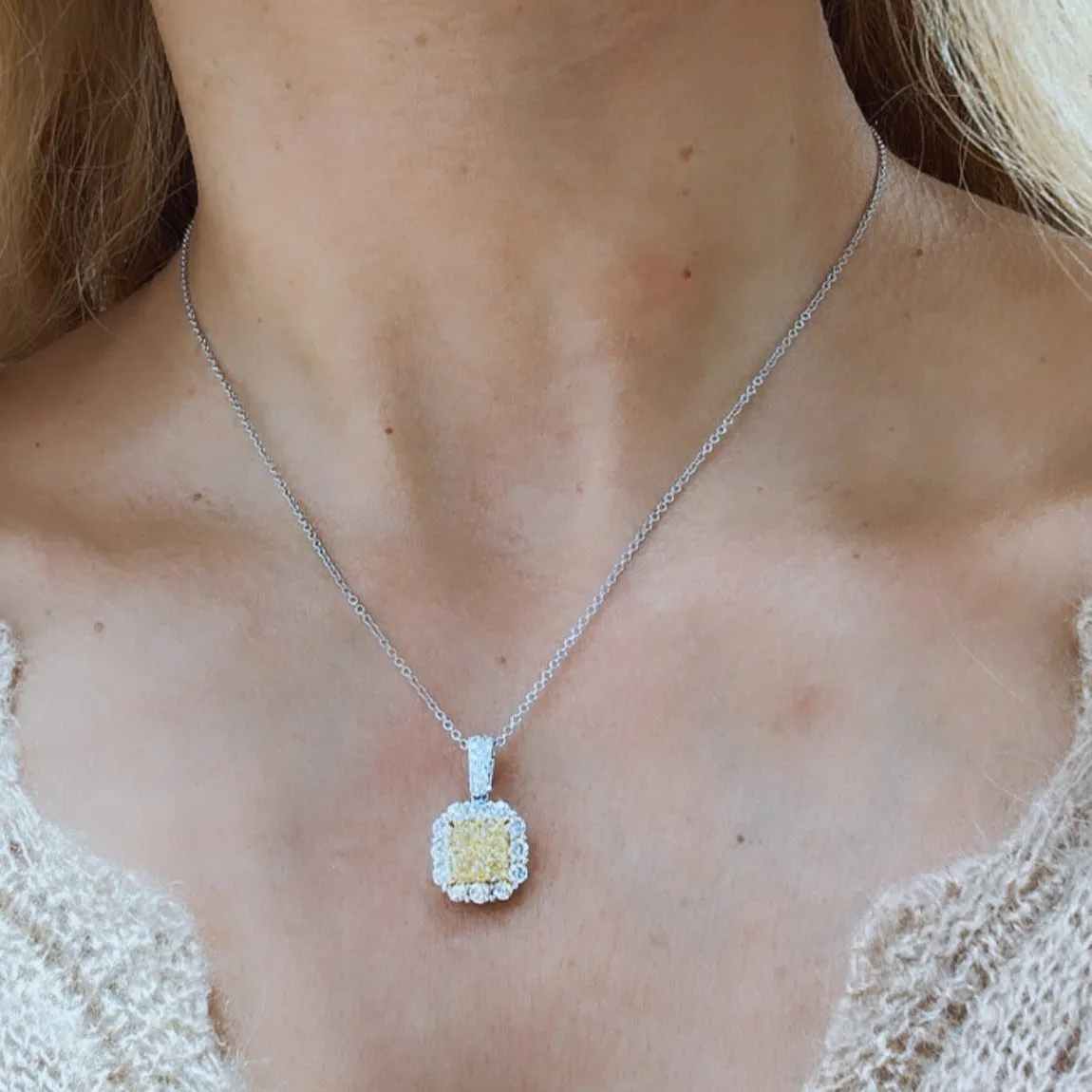 1.93ct tw Canary Fancy Yellow Diamond Pendant Necklace