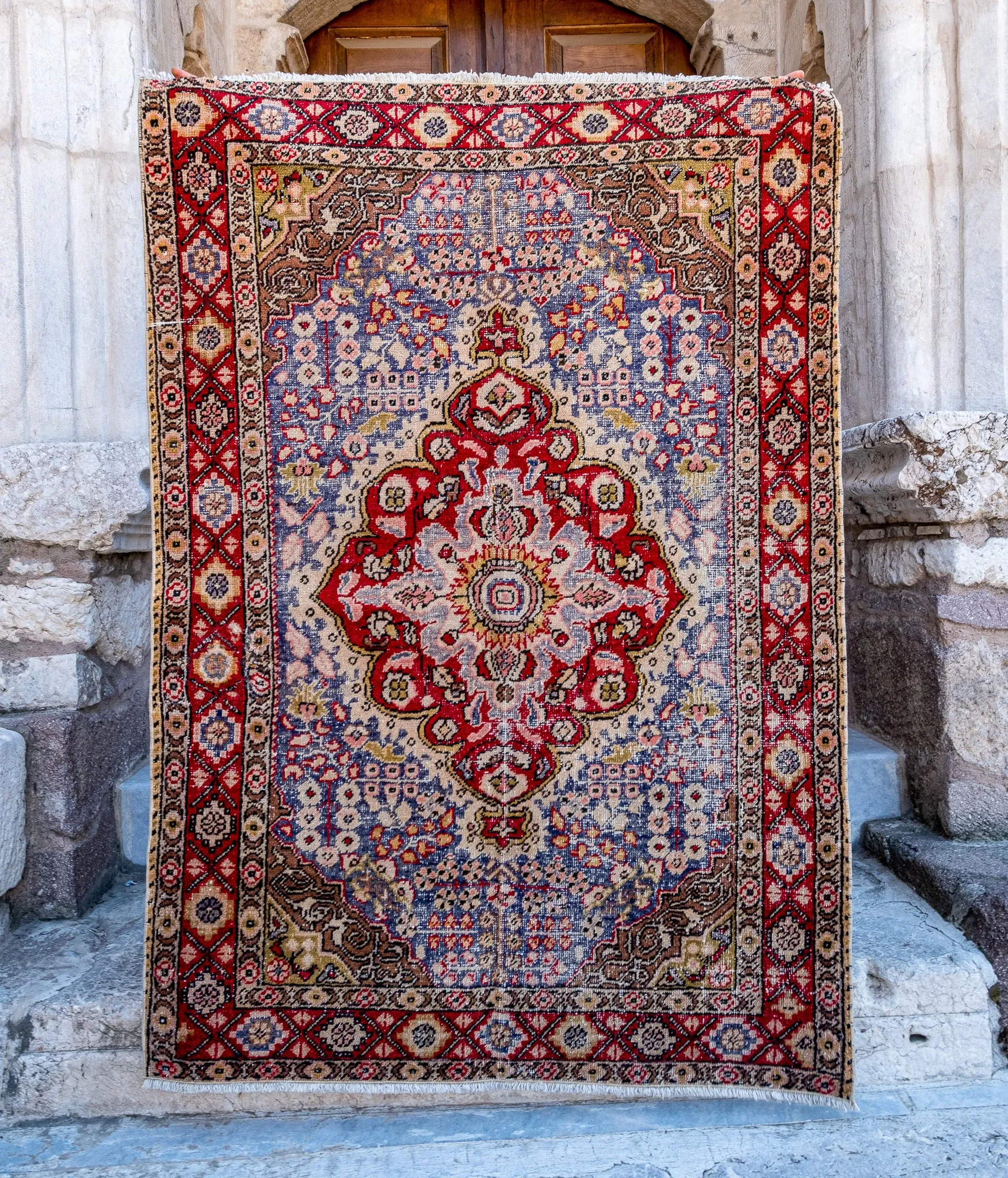 2912 Handwoven Vintage Rug 4’3x6