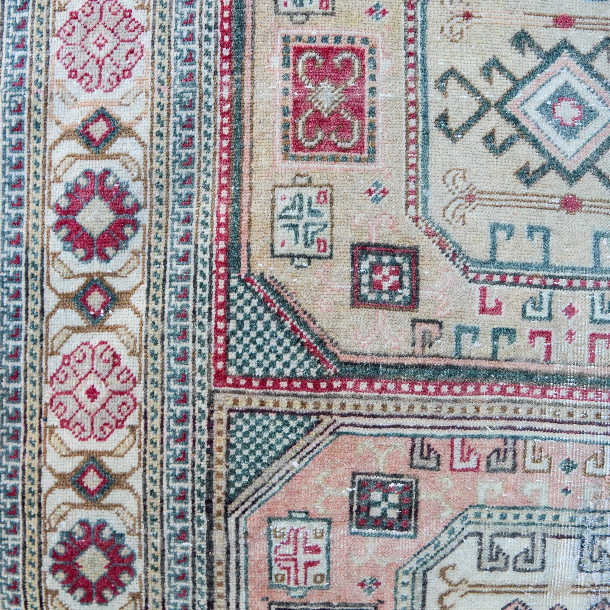 2932 Handwoven Vintage Rug 3’2x5’8