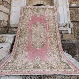 3565 Handwoven Vintage Rug 6'9x10'5
