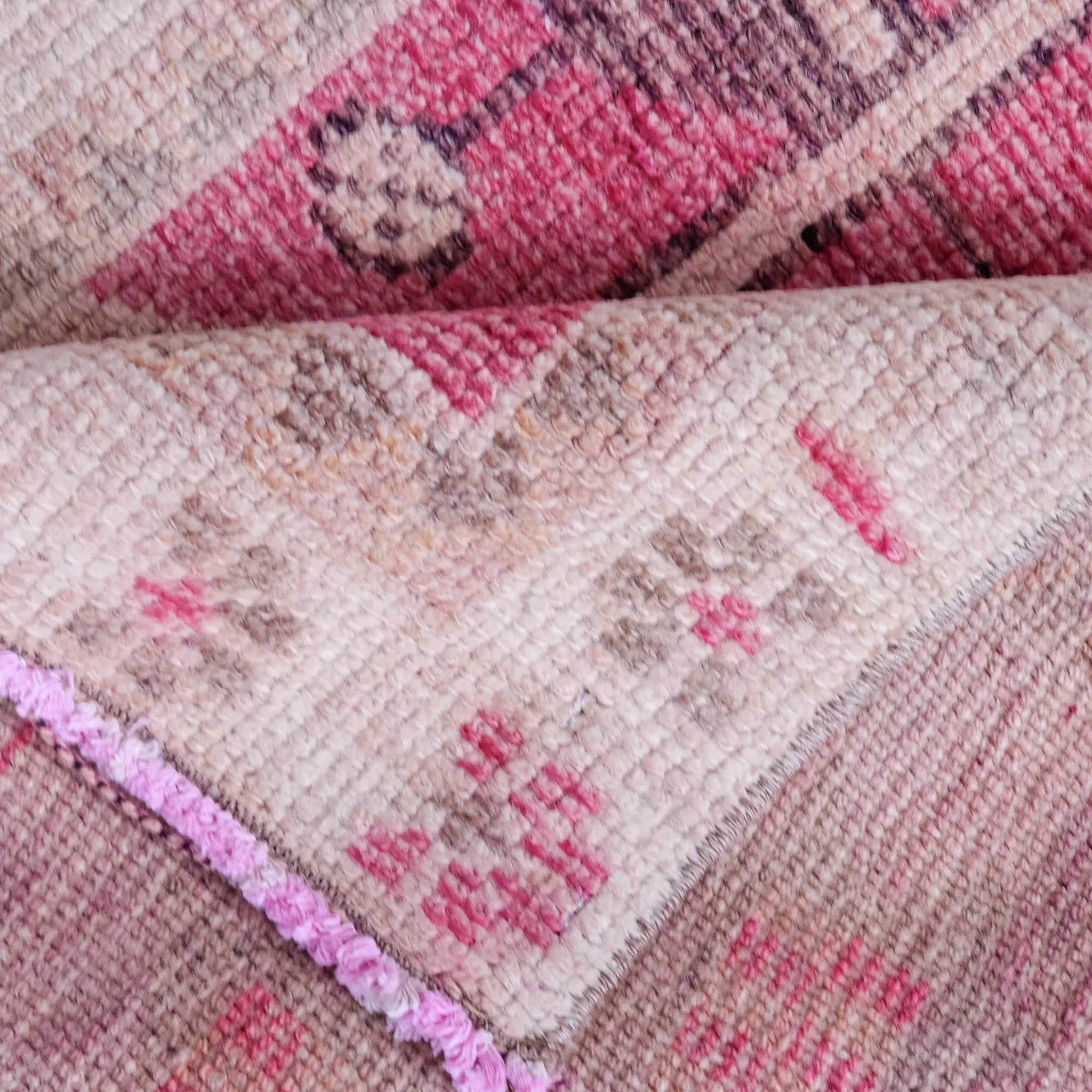 6369 Handwoven Vintage Rug 2'9x12'2