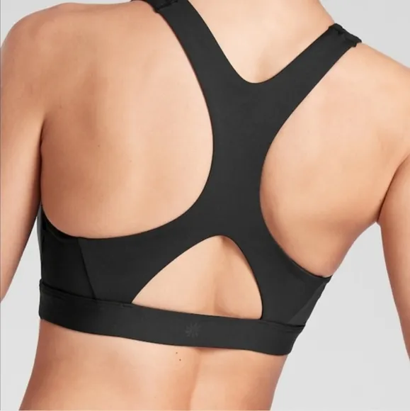 Athleta Ultimate Bra Black Medium A-C MSRP $49 FPS032