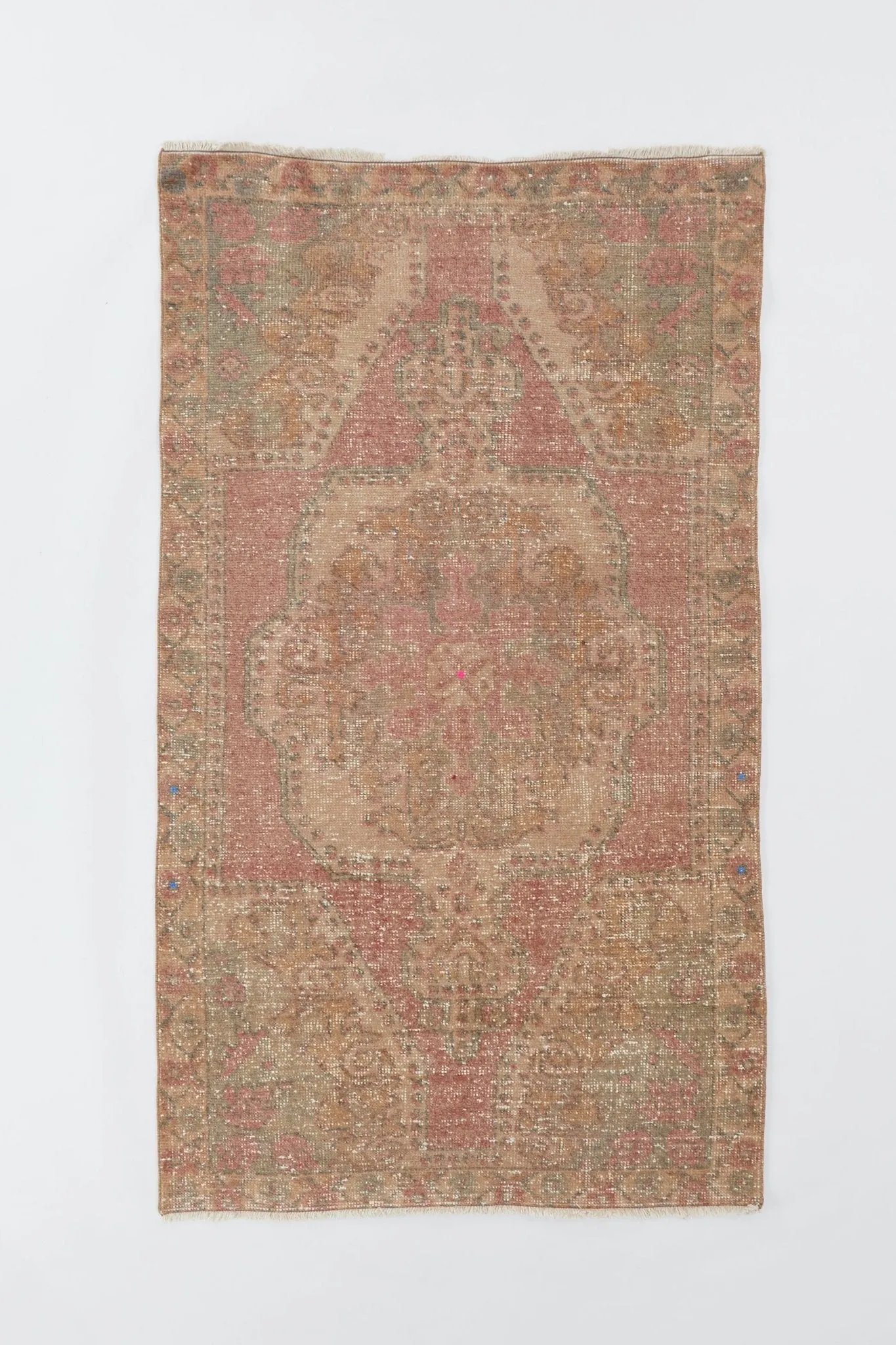 'Atlas' Vintage Rug - 4'1" x 7'0"