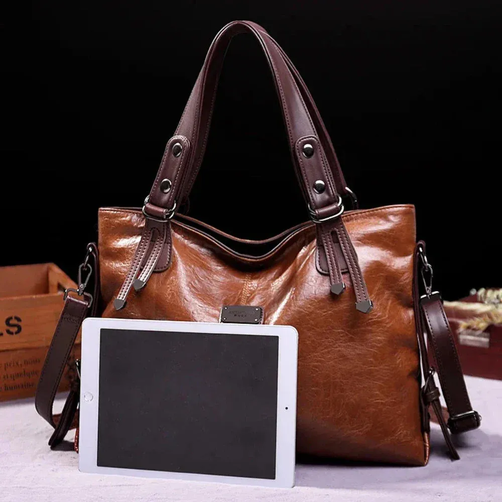 Aurelle Bag | Crafted for Timeless Elegance