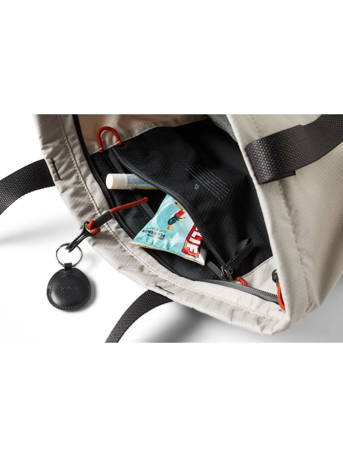 Bellroy Lite Tote Chalk (Leather Free)