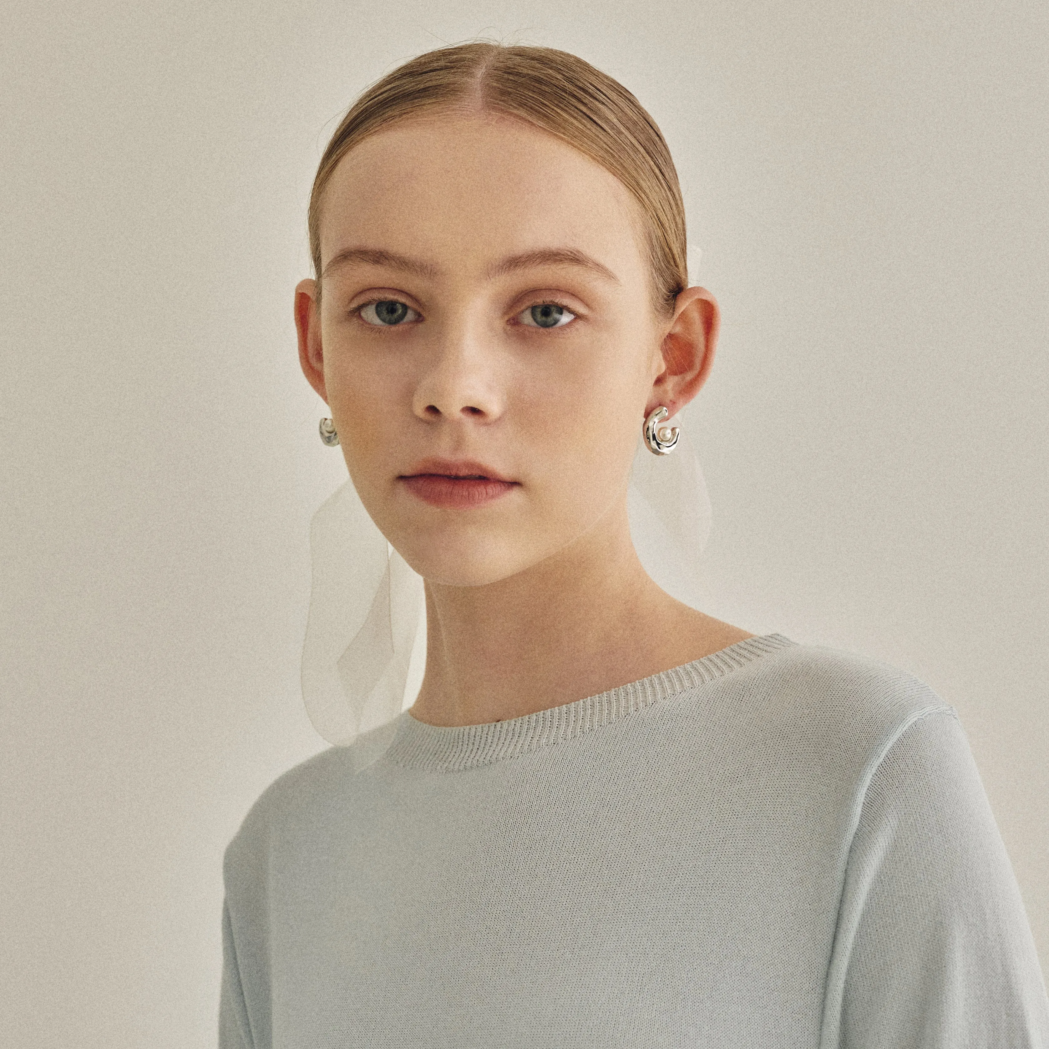 C-Shaped Pearl Earrings