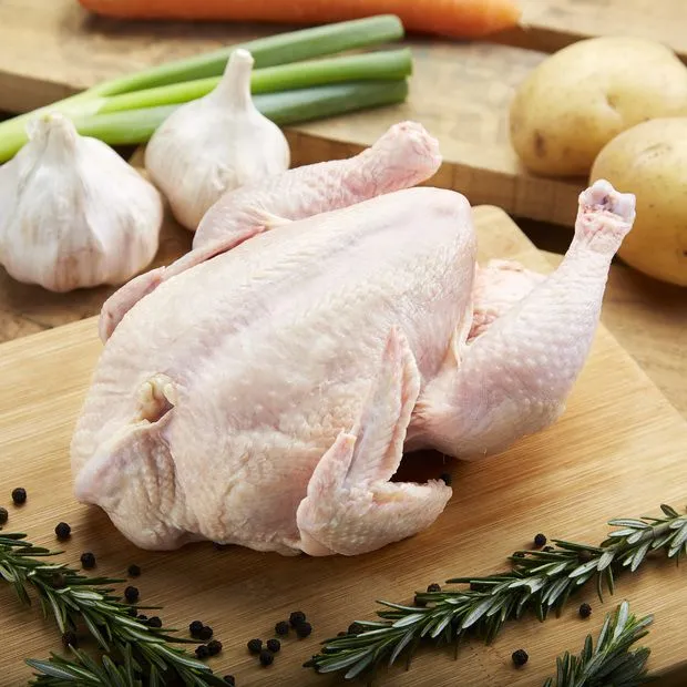 CHICKEN WHOLE 1KG