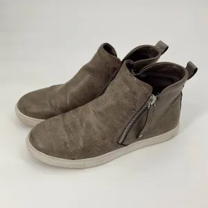 Dolcetta Booties Size 8