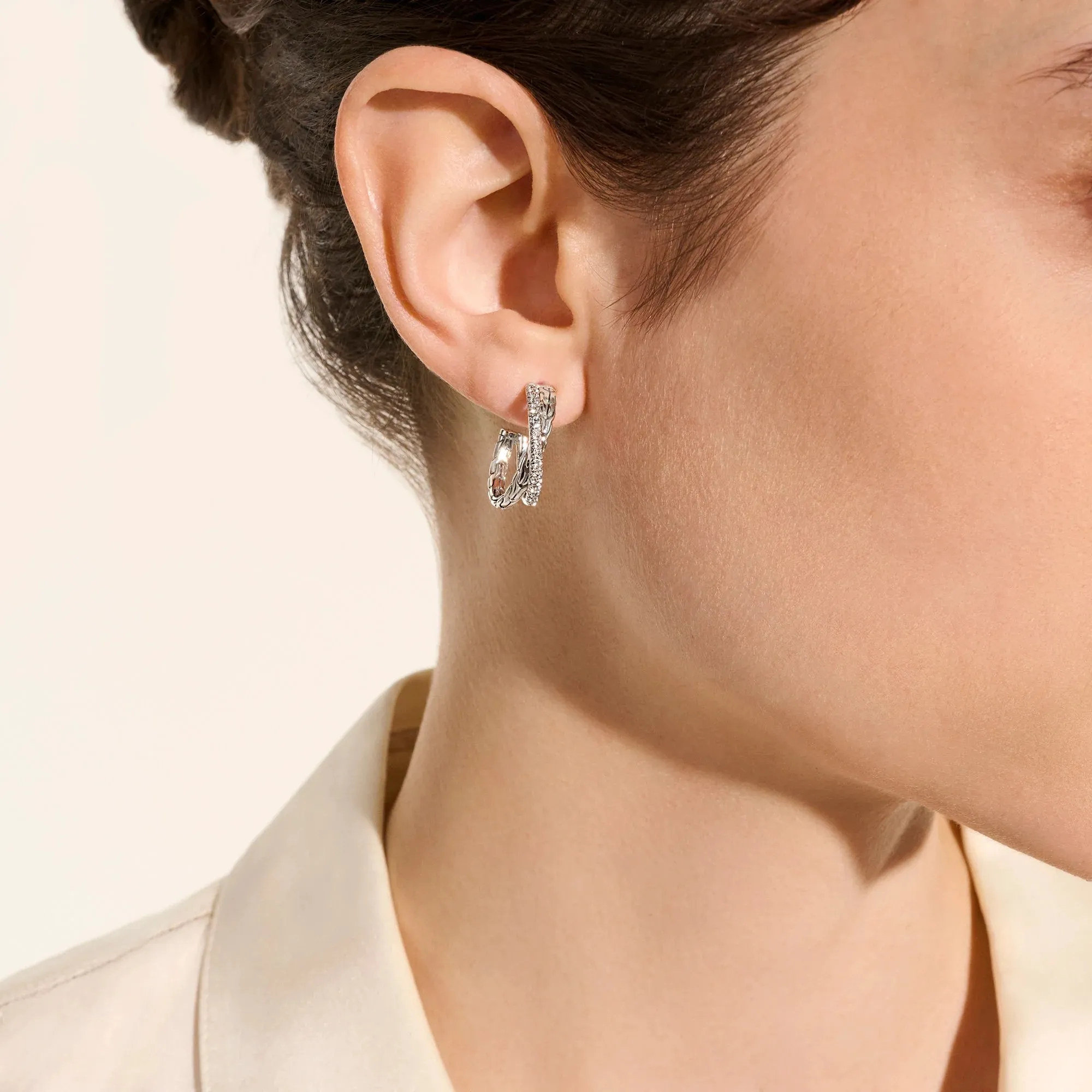 Essential Pavé Diamond Crossover Earring | 20.5mm