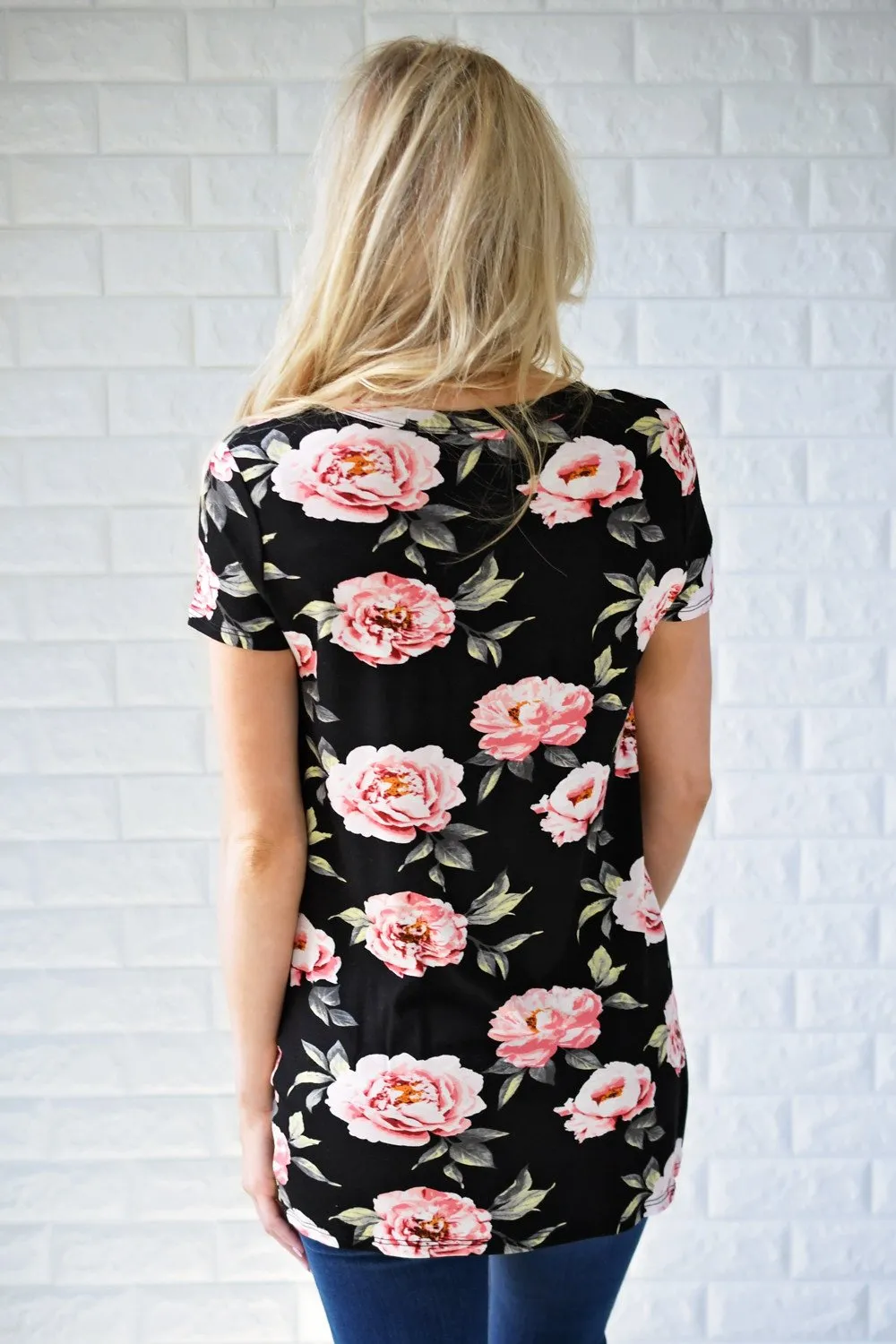 Everyday Beauty Floral Top ~ Black