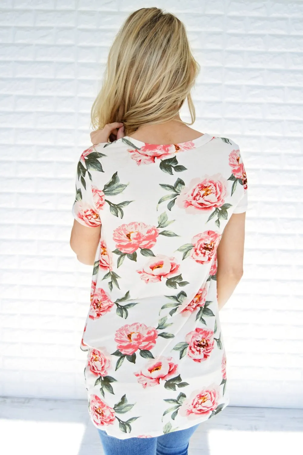 Everyday Beauty Floral Top ~ White