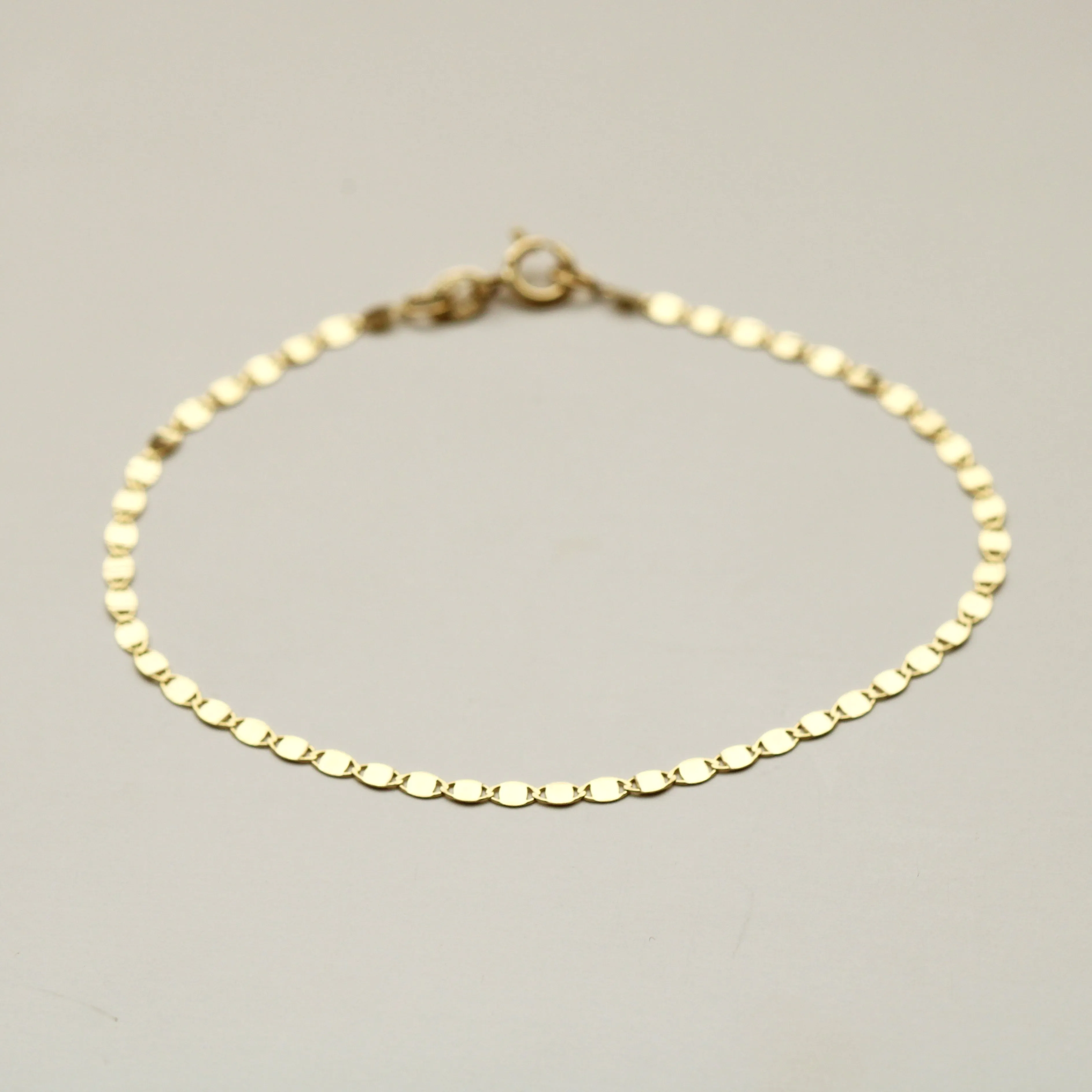 Flat Shiny Disc Bracelet