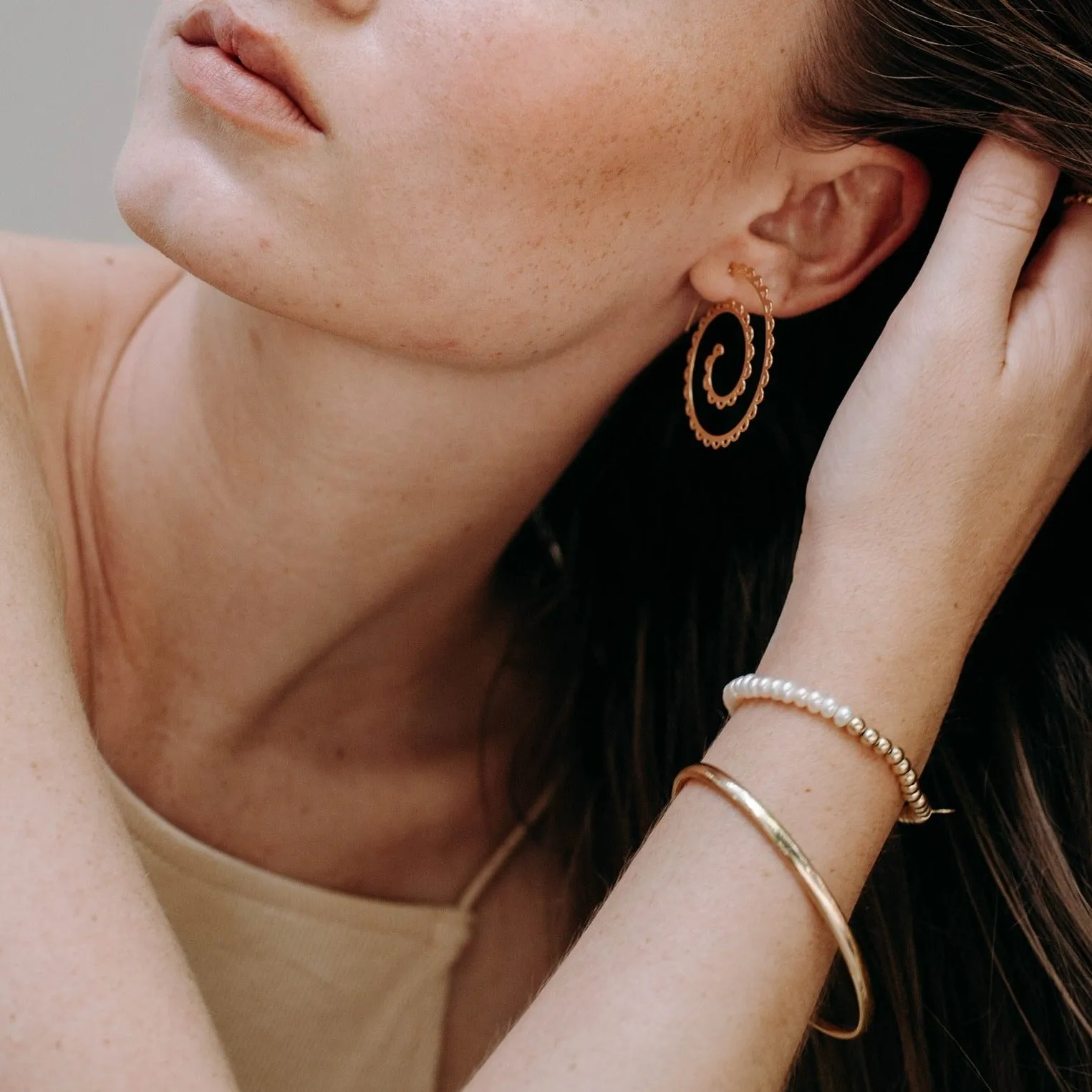 FLEX SMALL BANGLE BRACELET/GOLD