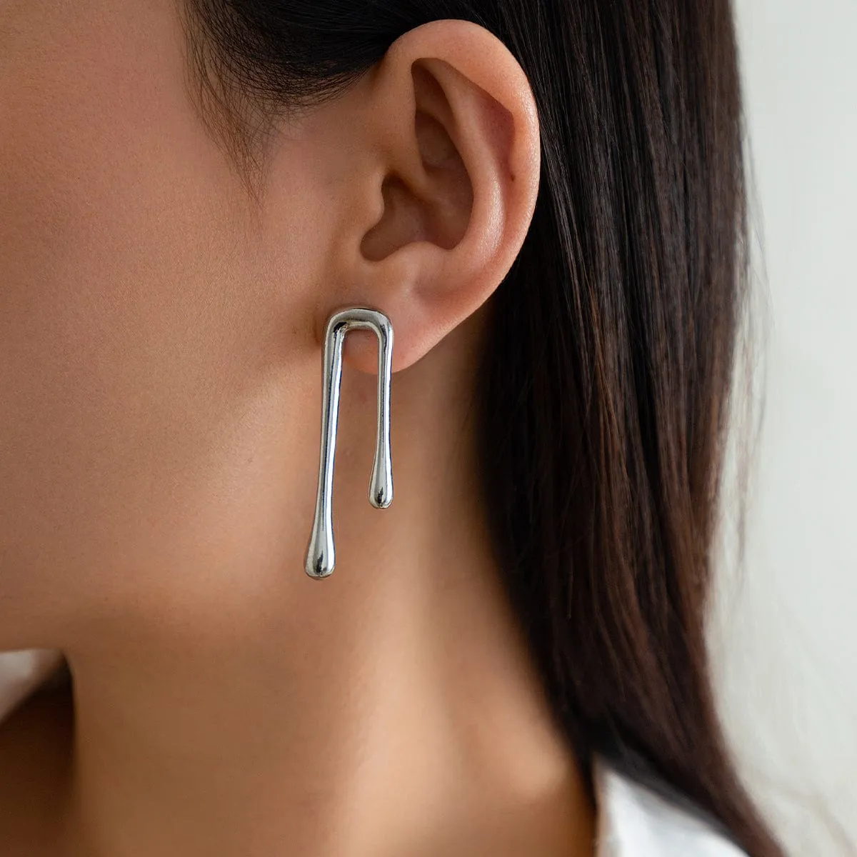 Geometric Glossy Flow Waterdrop Earrings