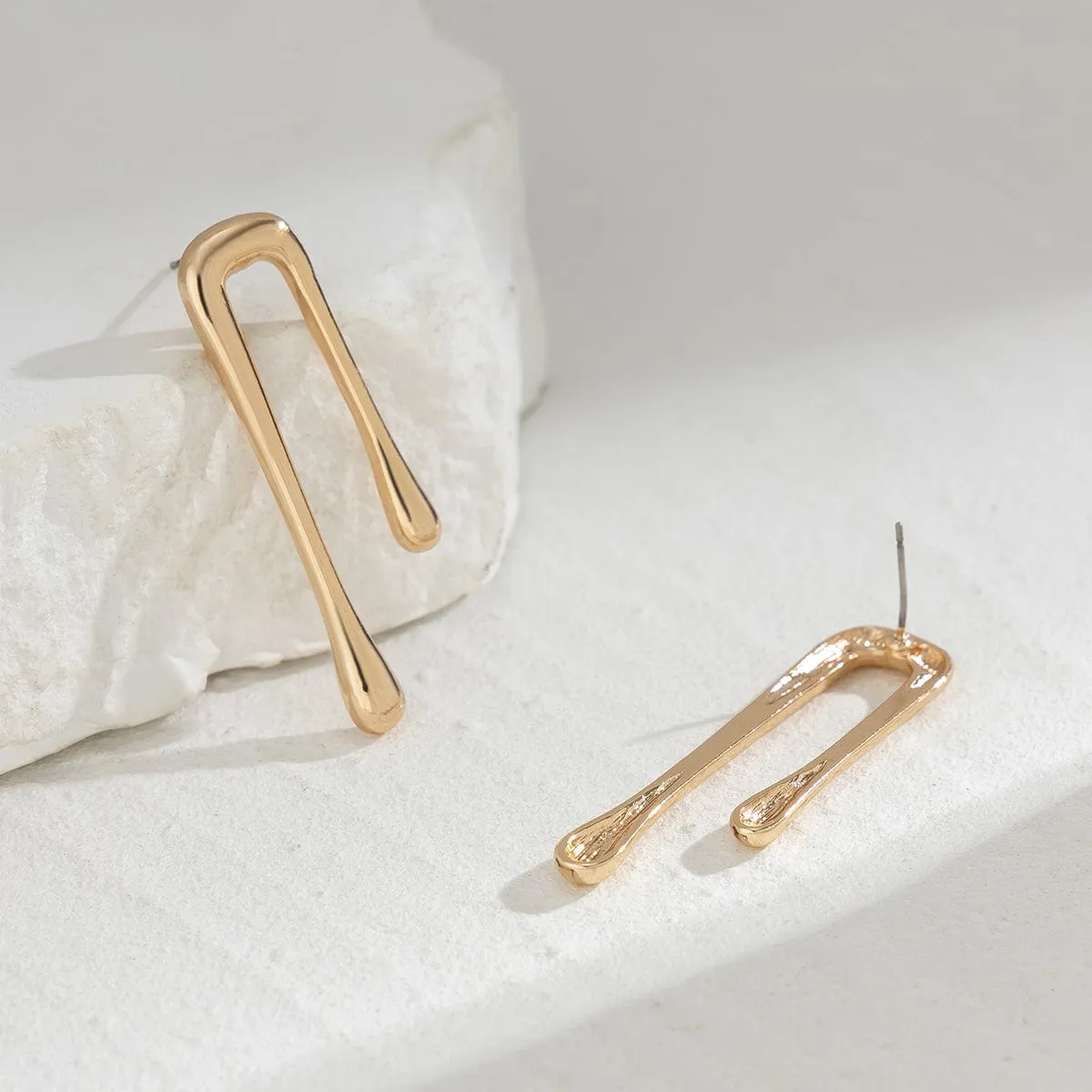 Geometric Glossy Flow Waterdrop Earrings