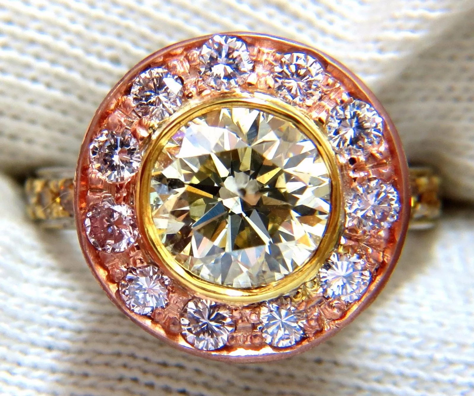 GIA certified 3.67ct Fancy Round Diamond ring circular flush deck