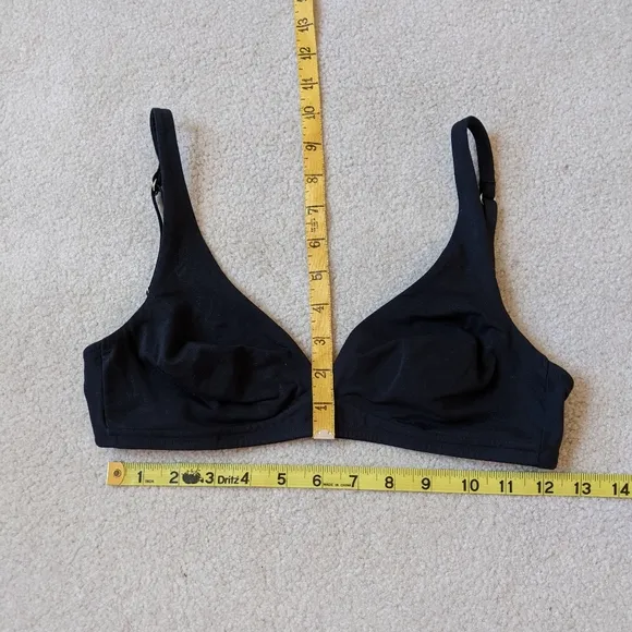 Hanro Cotton Sensation Wireless Black Bra Size 32c