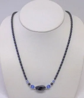 Hemitate Twist Necklace