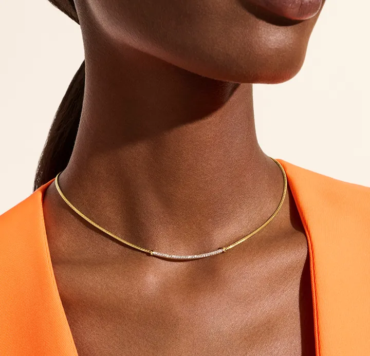 John Hardy Essentials Yellow Gold Diamond Smiley Bar Necklace