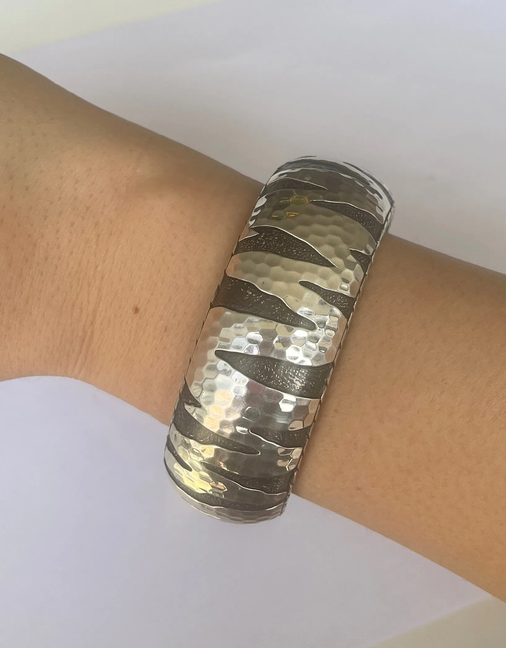 John Hardy Sterling Palu Macan Stripe Hinged Cuff Bracelet