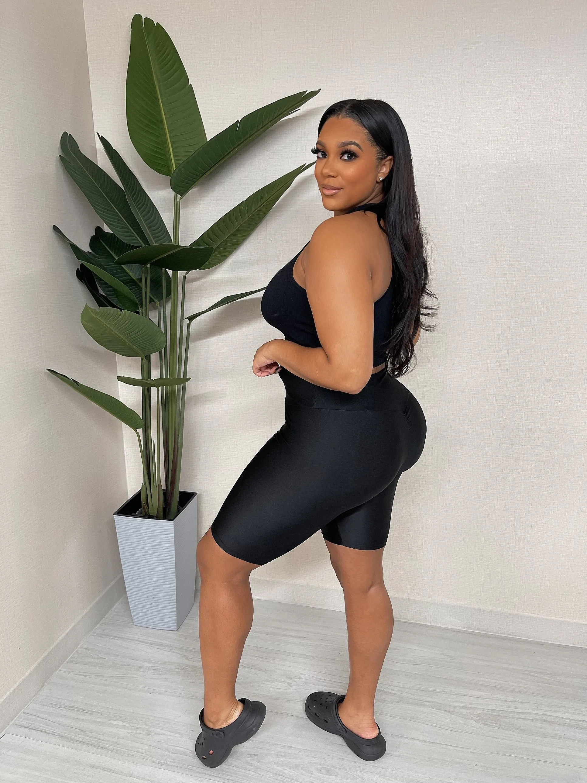 KP3002SHP-Shiny Butt Ruched Biker Shorts (6PCS)