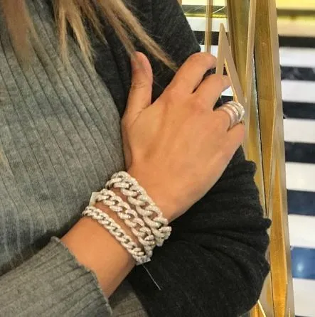 Large Links Bracelet