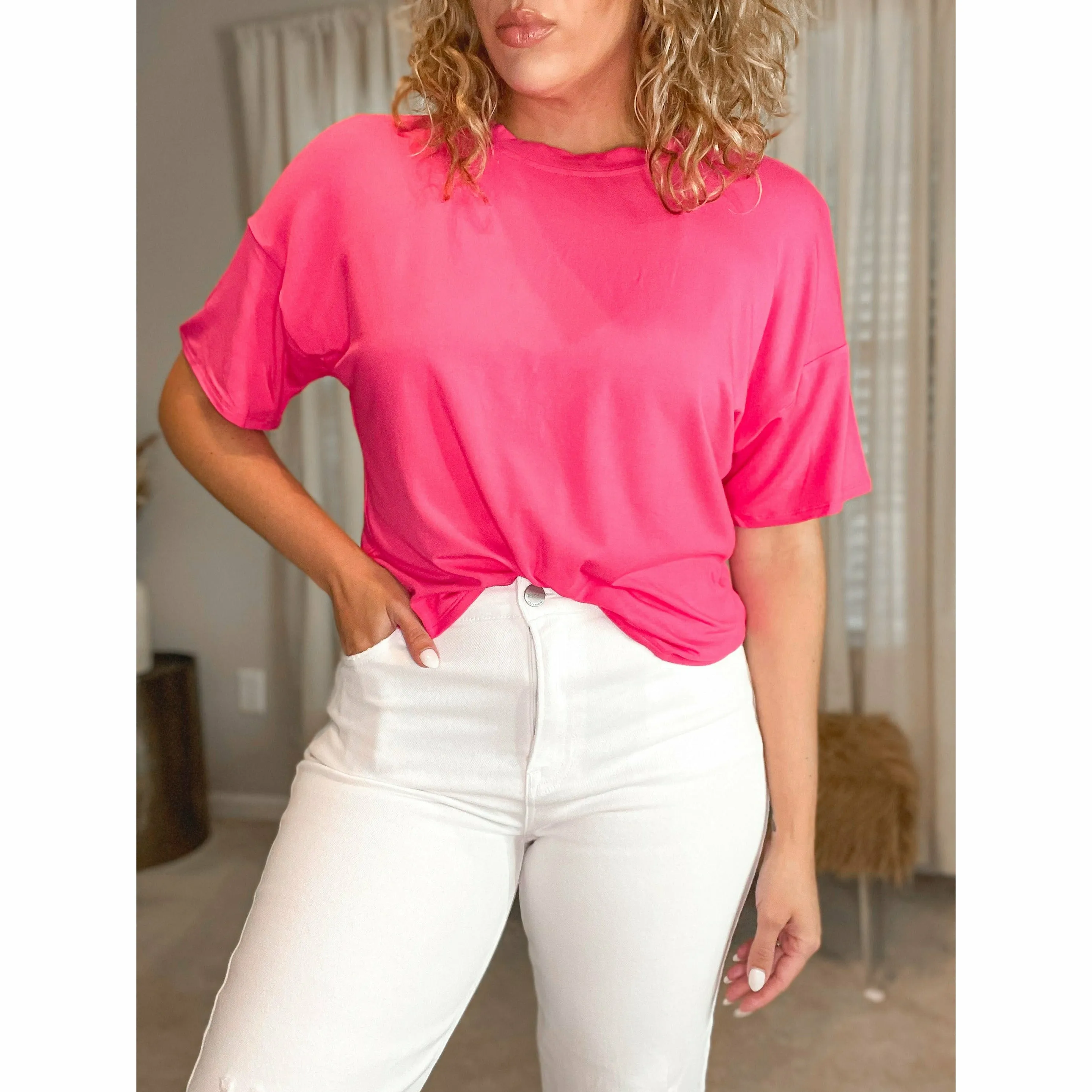 Leo Everyday Tee (Fuschia)