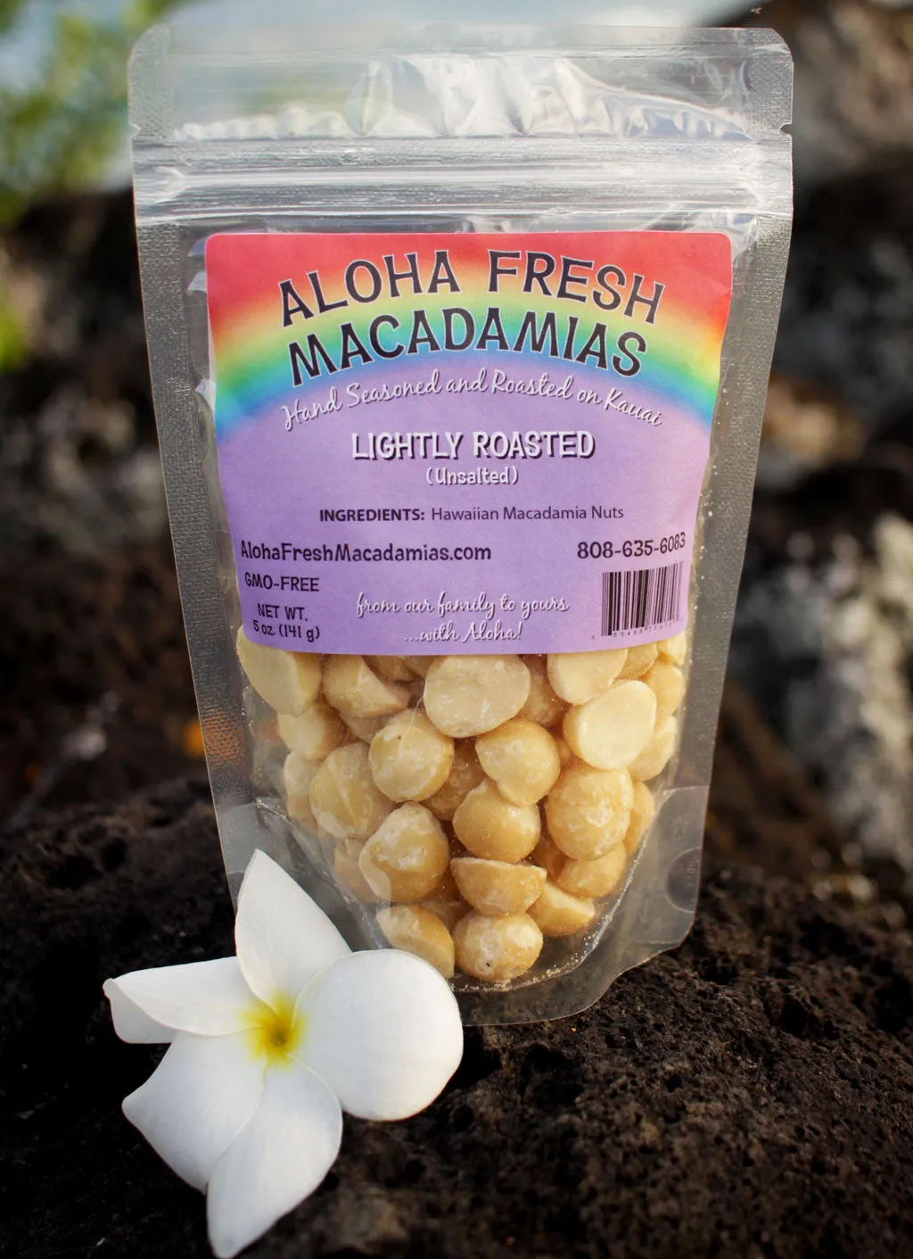 Lightly Roasted Macadamias