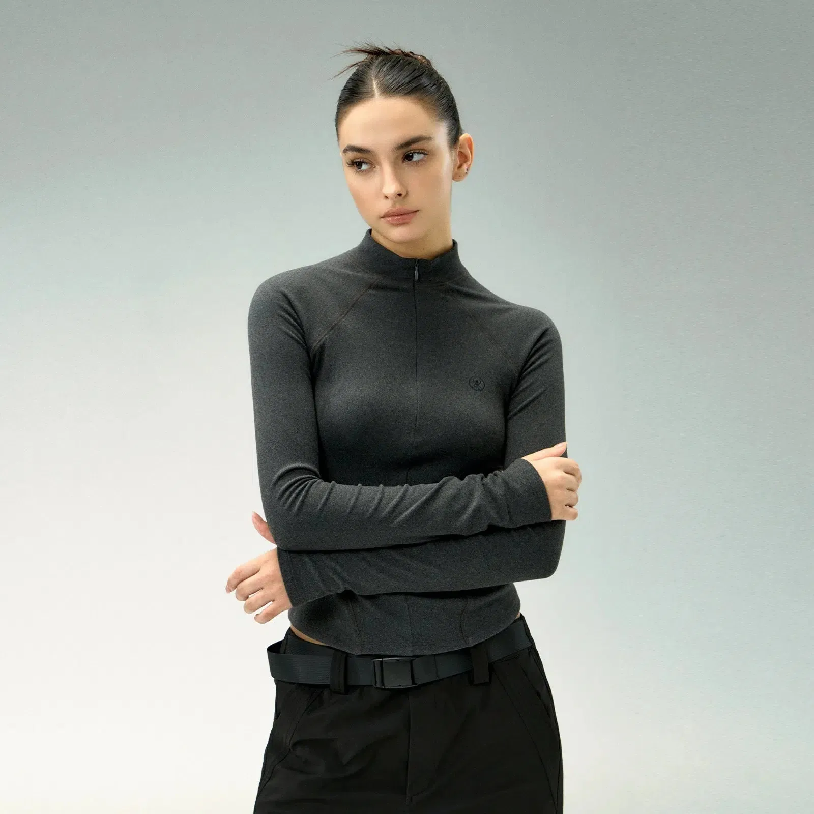 Logo Detail Sleek High-Neck Zippered Pullover