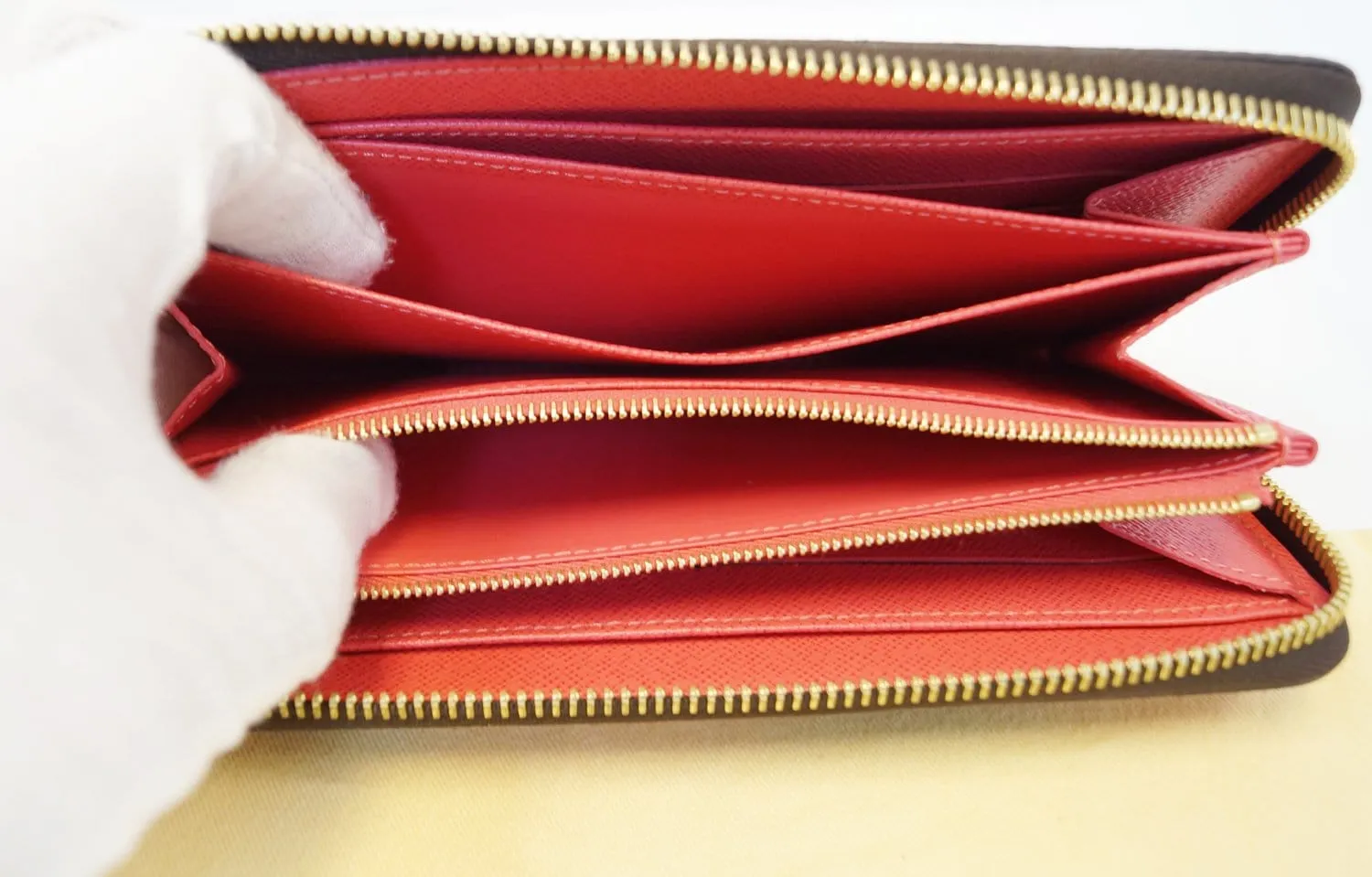 LOUIS VUITTON Ramages Monogram Zippy Wallet