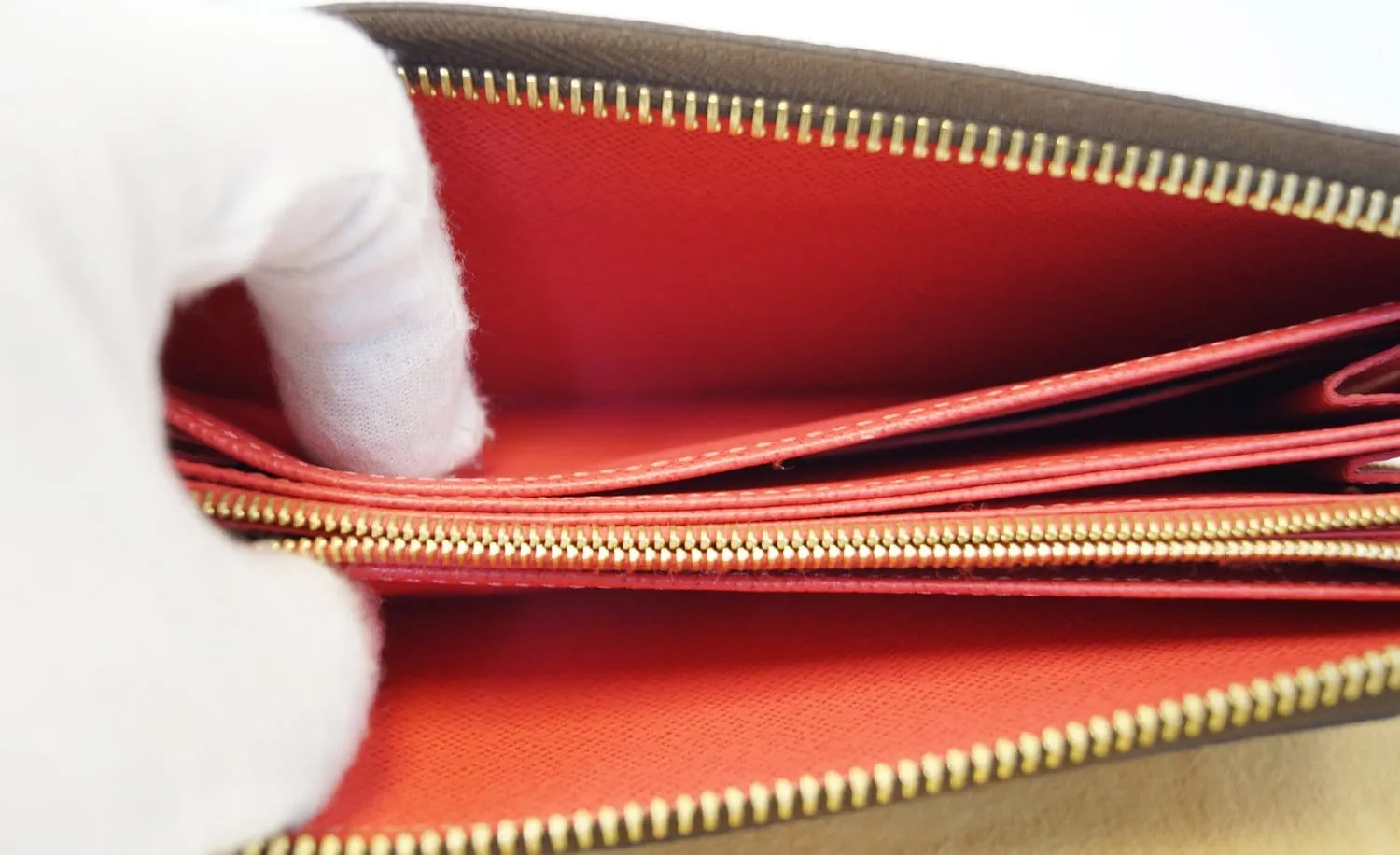 LOUIS VUITTON Ramages Monogram Zippy Wallet