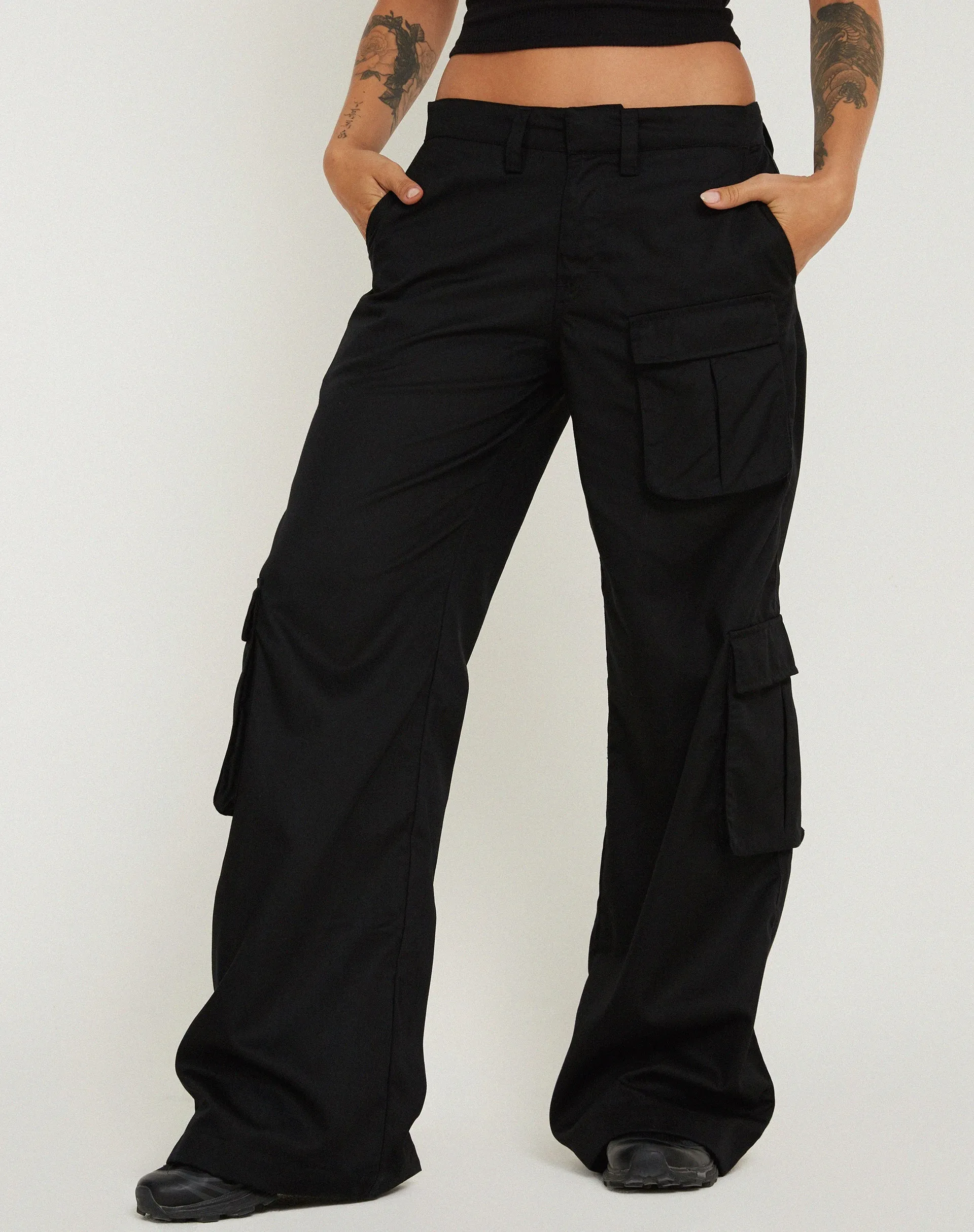 LOVIS TROUSER BLACK 401