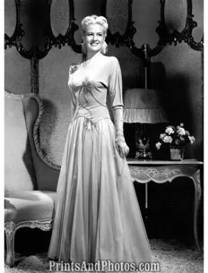 MARILYN MAXWELL Hollywood  3903