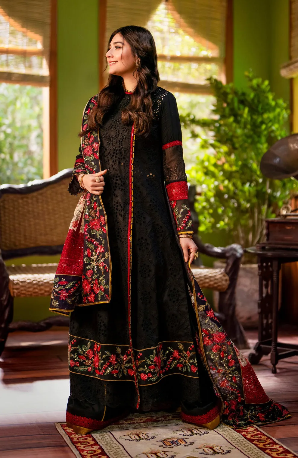 MARYUM & MARIA | Premium Lawn'24 | Zayna MS24-569