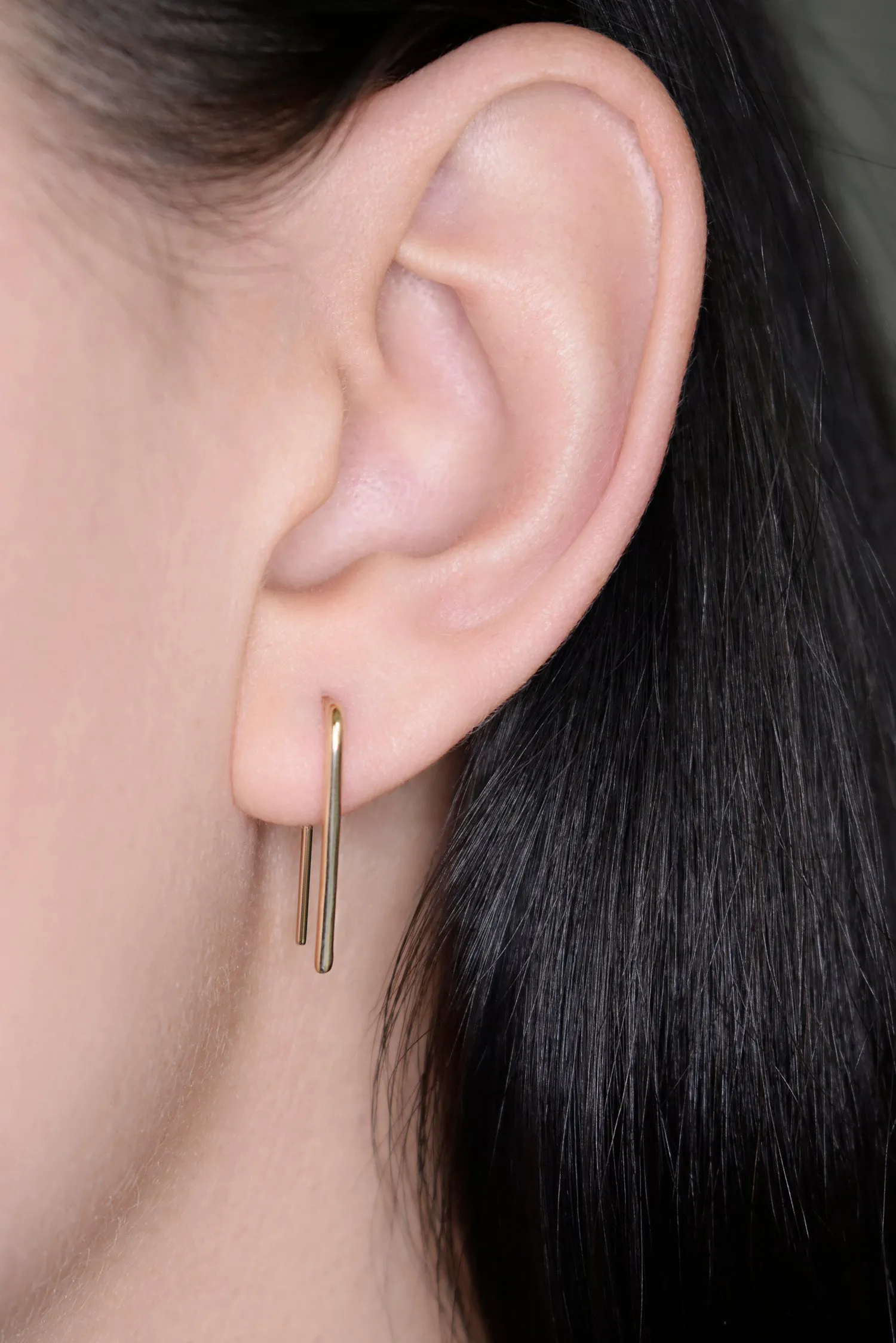Medium Staple Earring