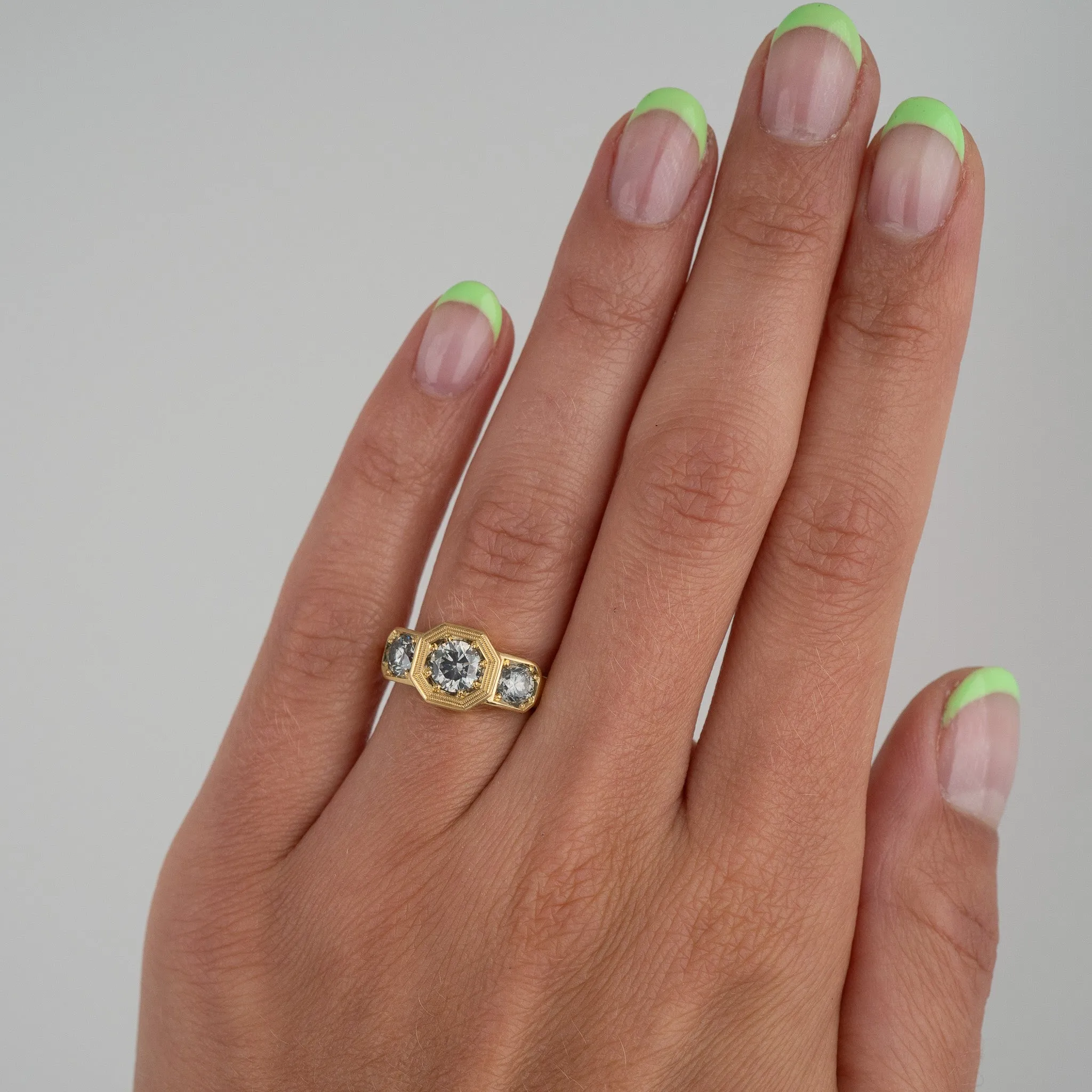 Octavia Ring