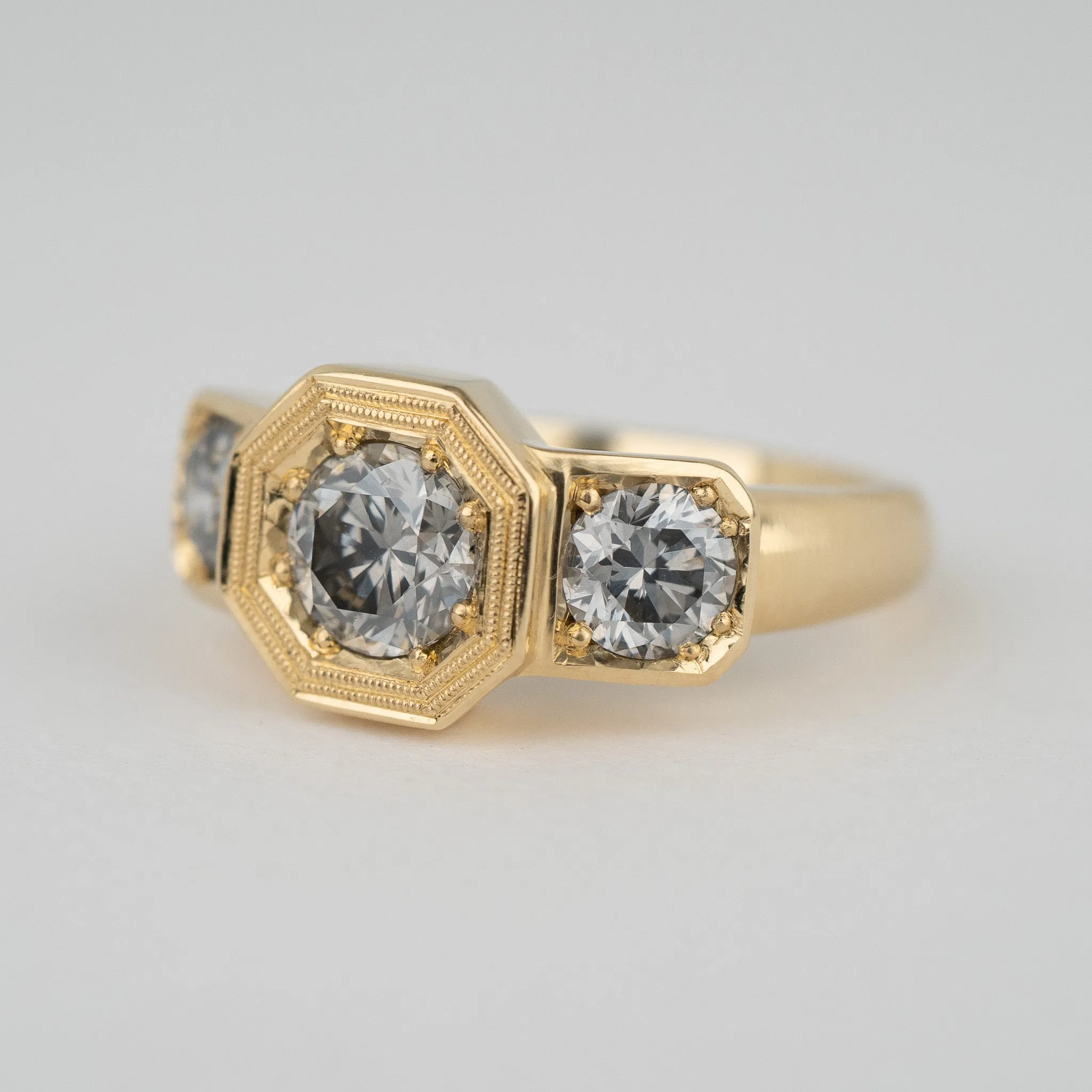 Octavia Ring