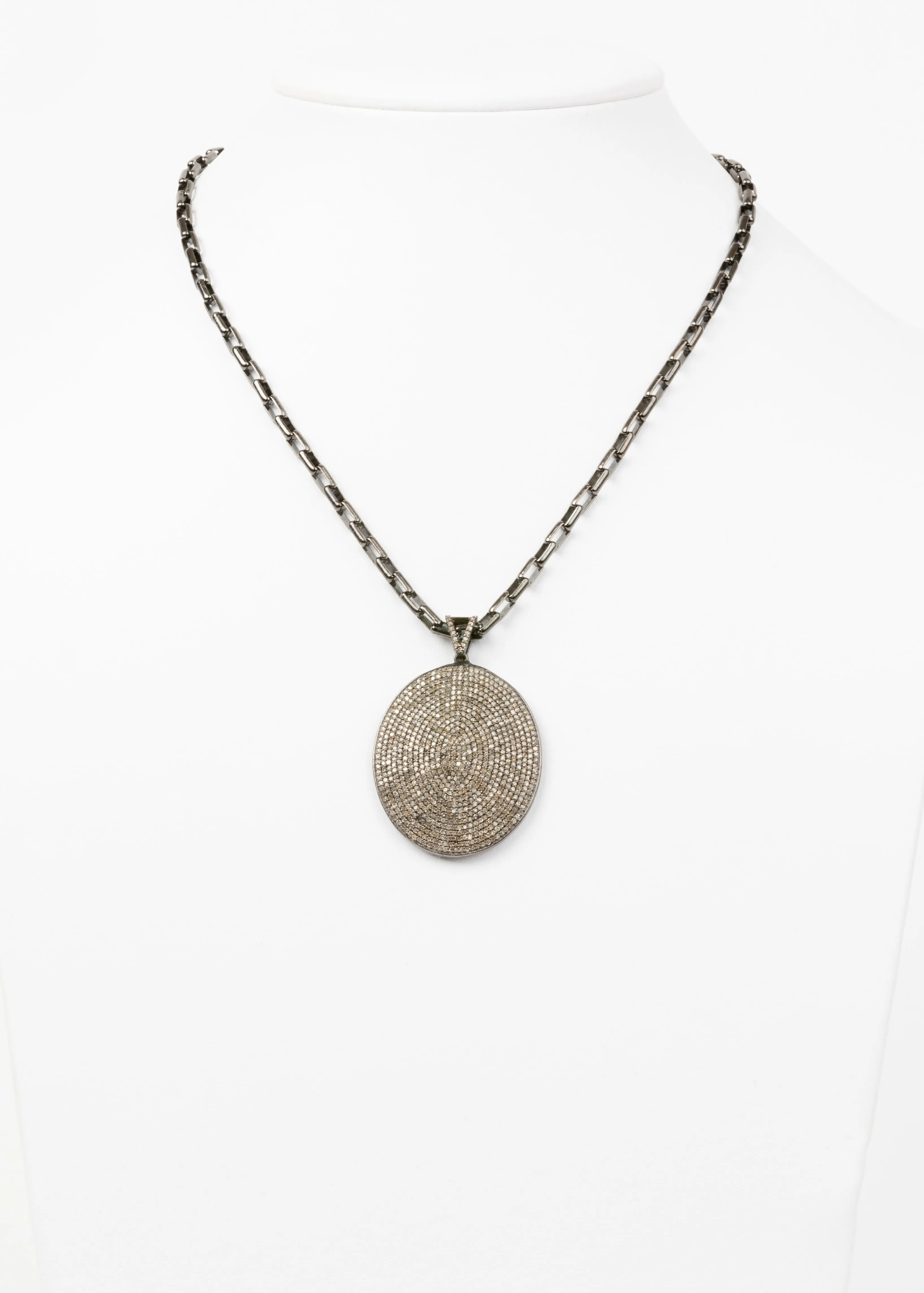 Pave Diamond Oval