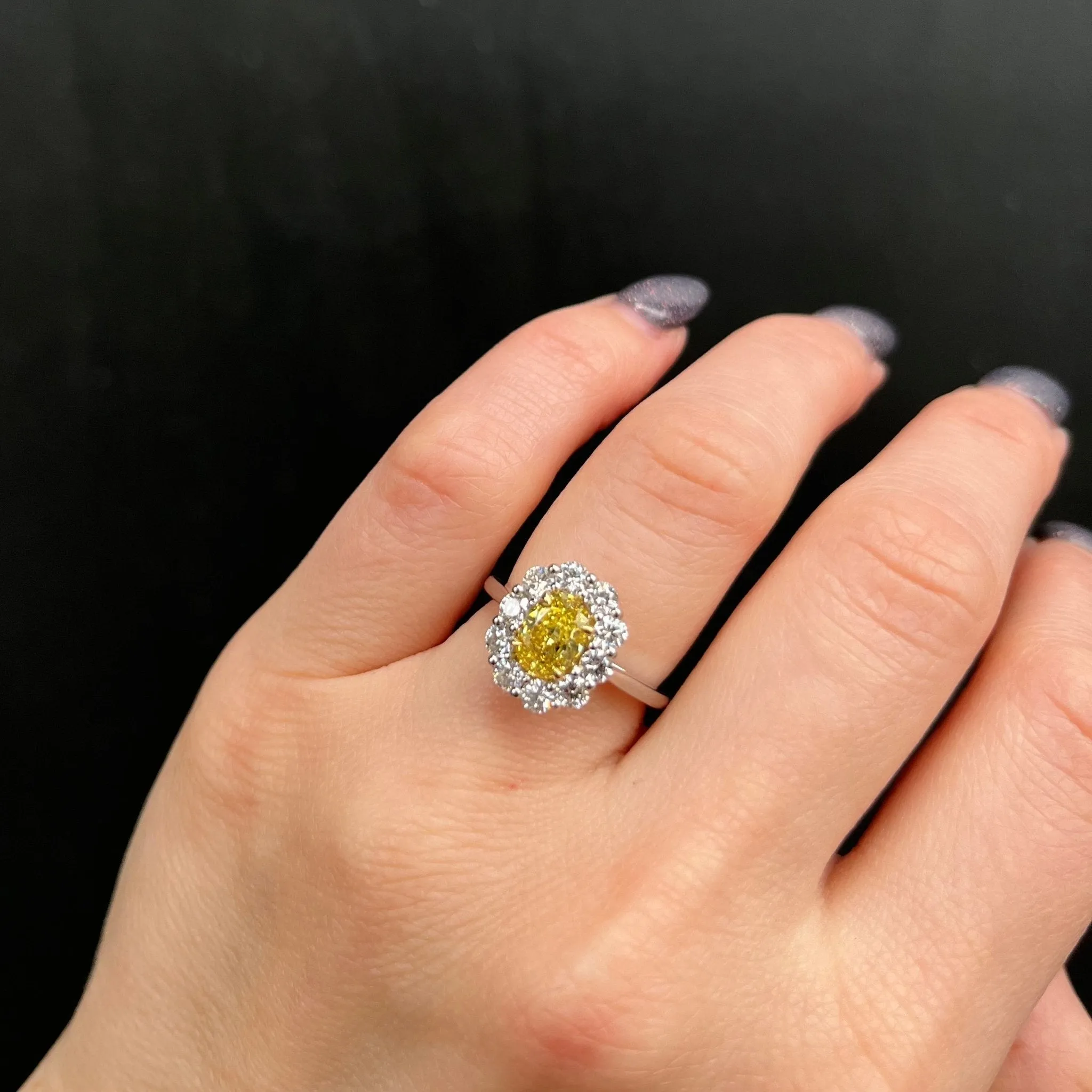 Platinum GIA 0.93 Carat Fancy Vivid Yellow Diamond Ring