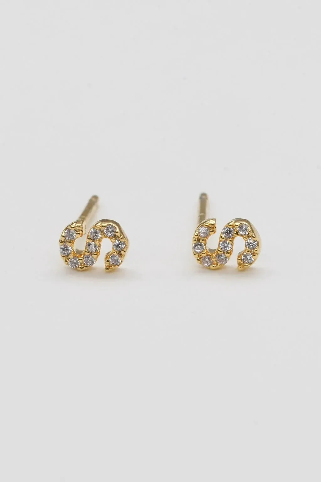 SHINY INITIAL STUD