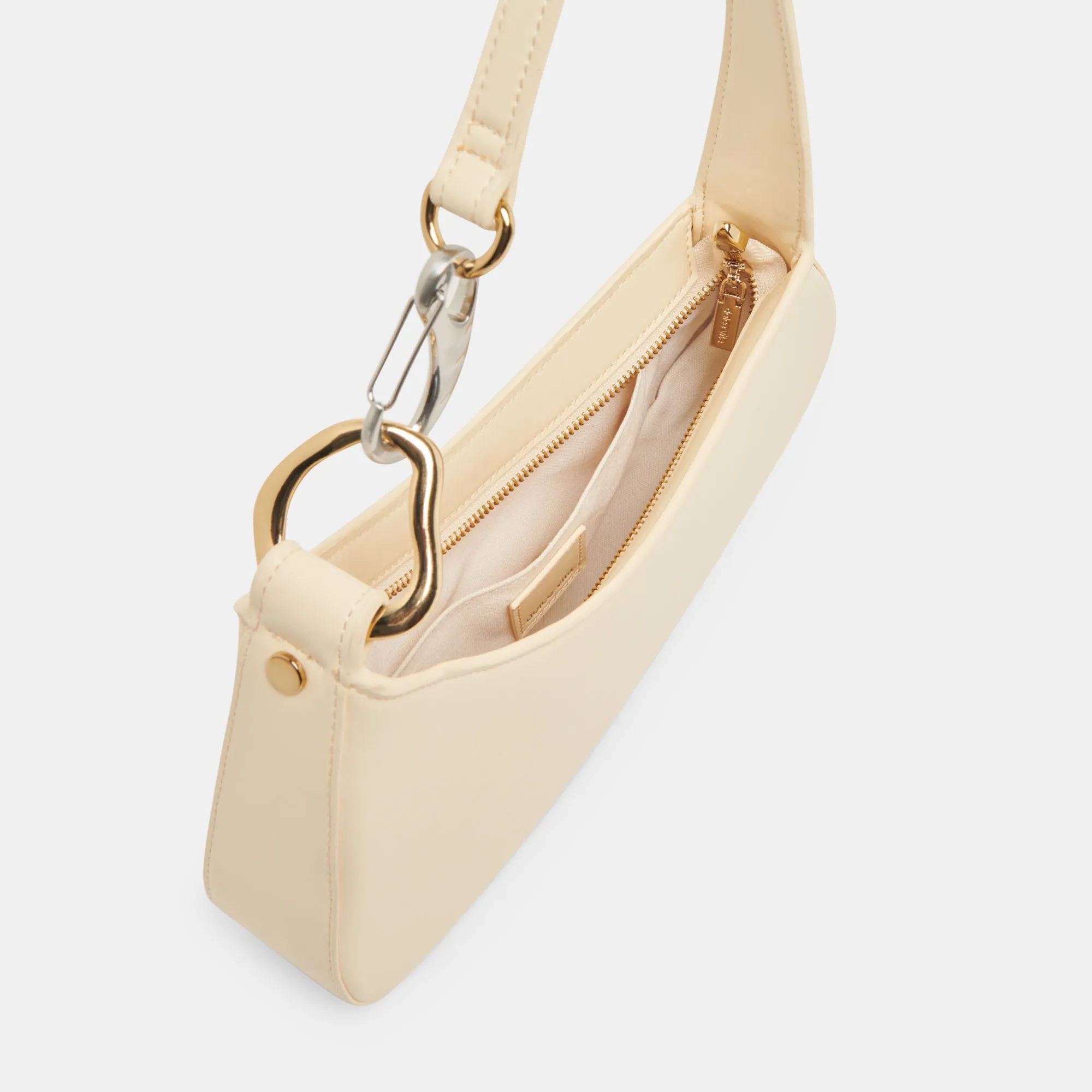 SKYLAR SHOULDER BAG BUTTER LEATHER