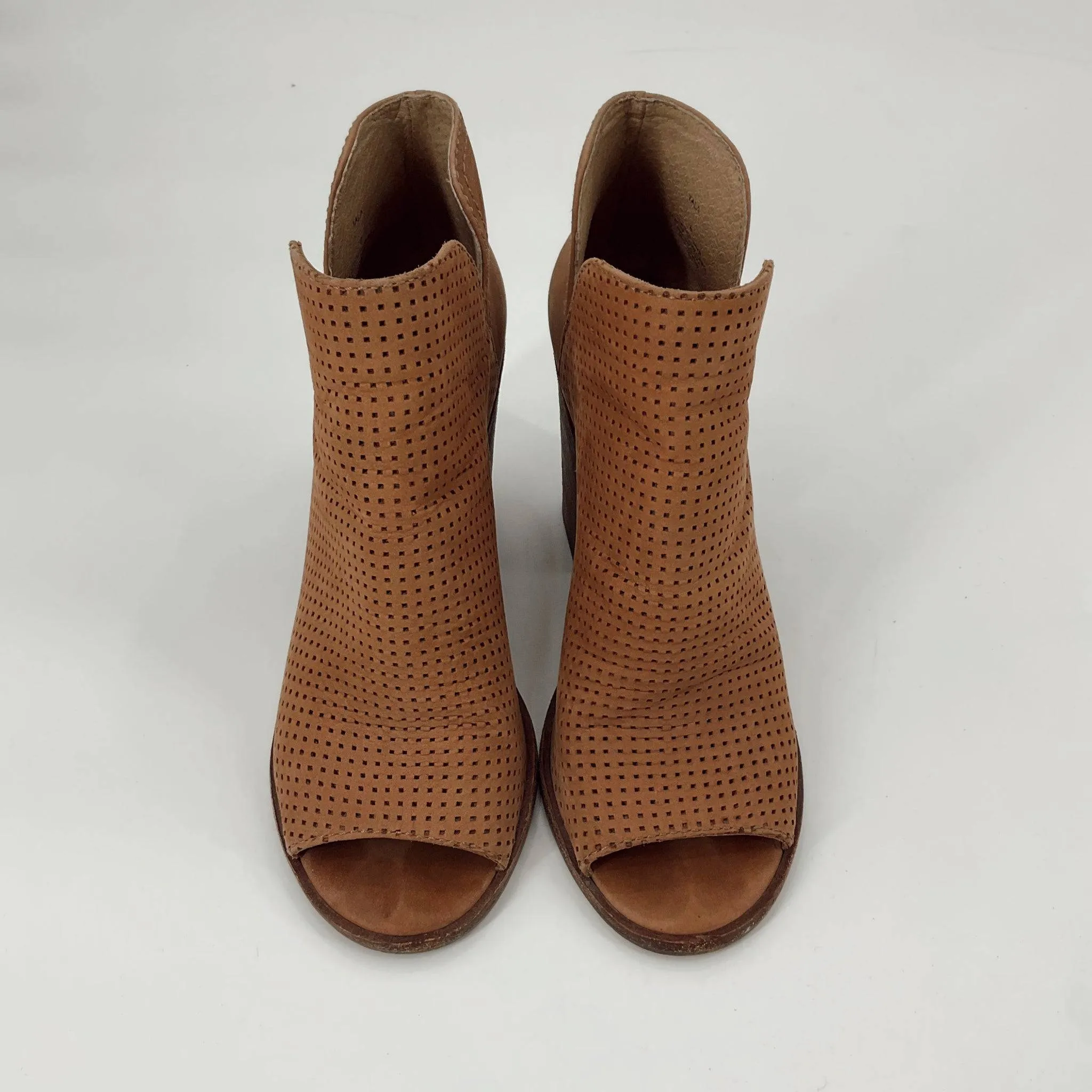 Steve Madden Booties Size 6