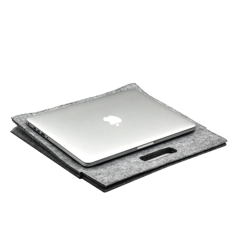 The Kit Wool Laptop Sleeve Bag 11-inch