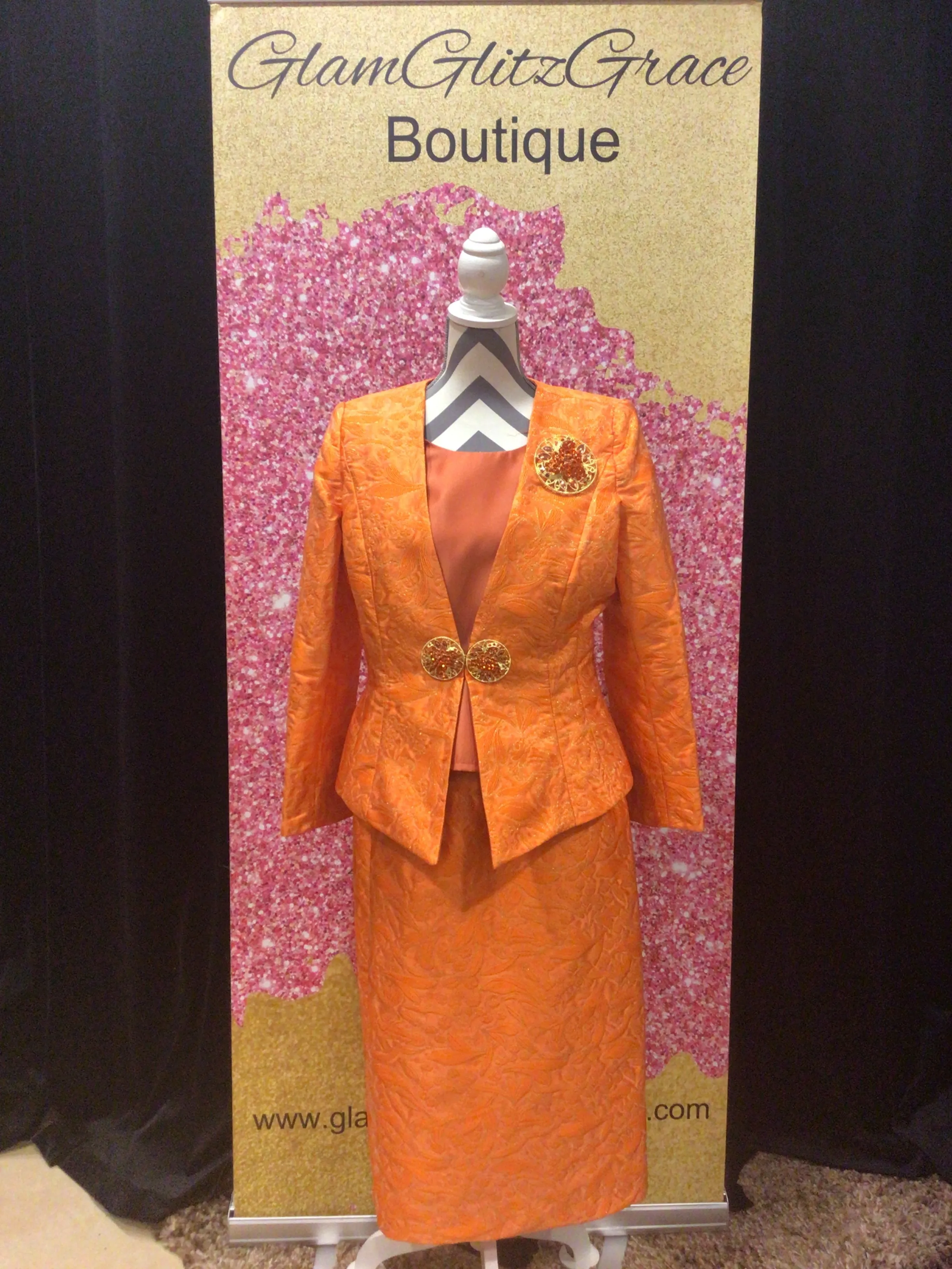 Three Piece Shiny Buckle and Brooch Floral Pattern Skirt Set