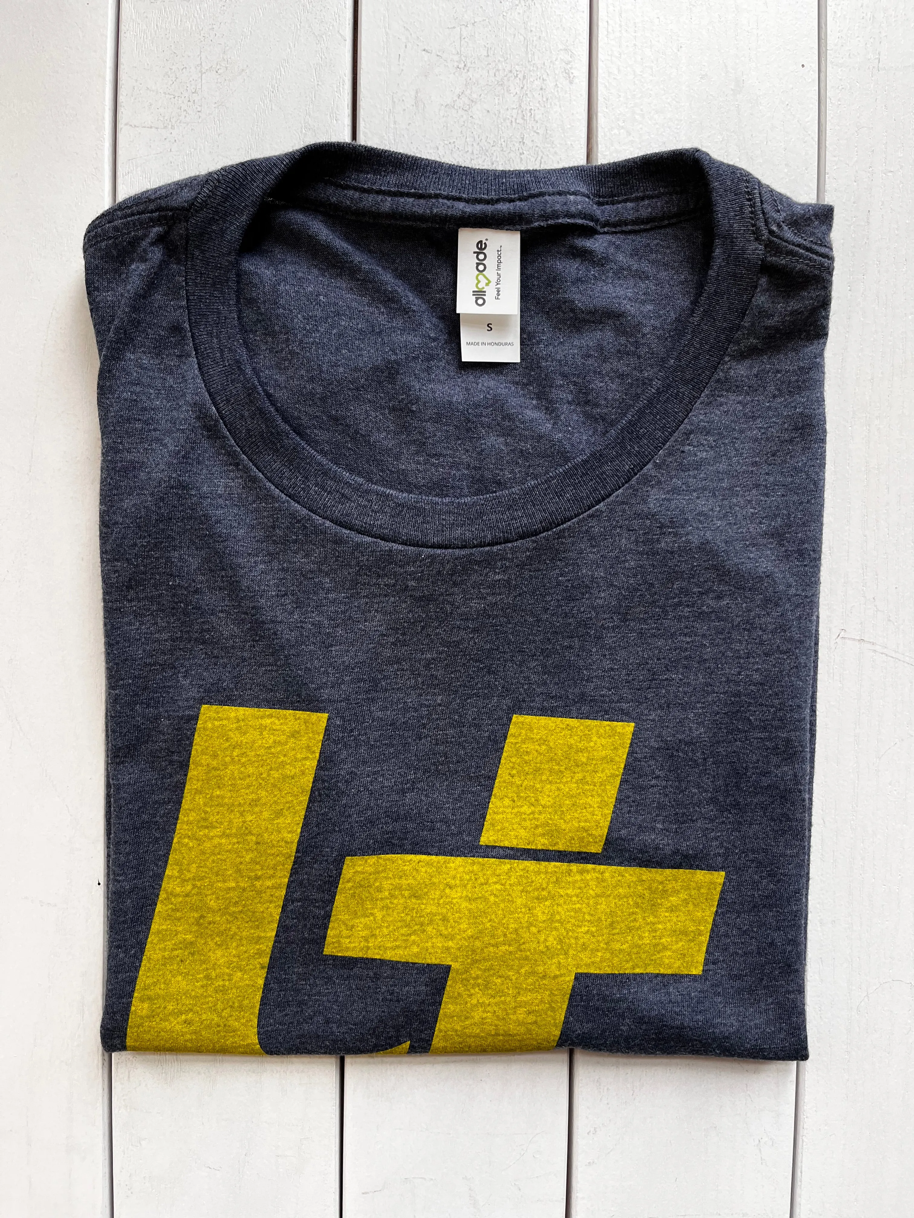 UT Vintage Logo Shirt (Navy)