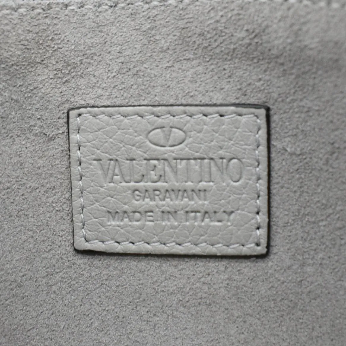 VALENTINO GARAVANI Rockstud Zip Clutch Leather Pouch Grey