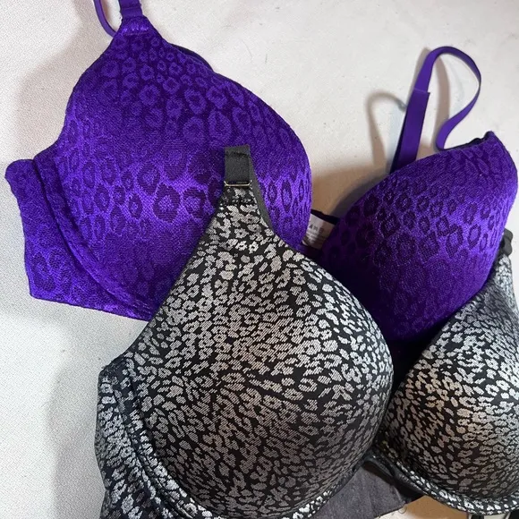 VICTORIA SECRET The Nakeds Collection Push Up Bras | Set of 2 | 32B